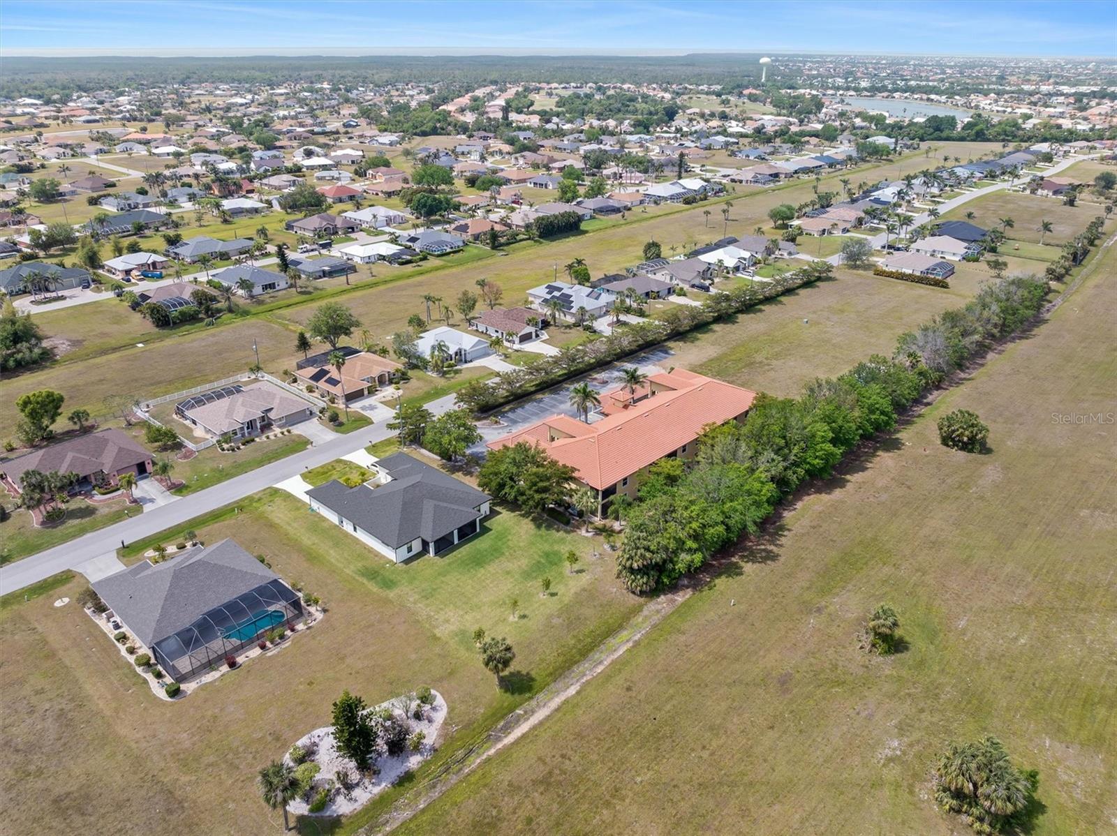 7196 N PLUM TREE #323, PUNTA GORDA, FL, 33955