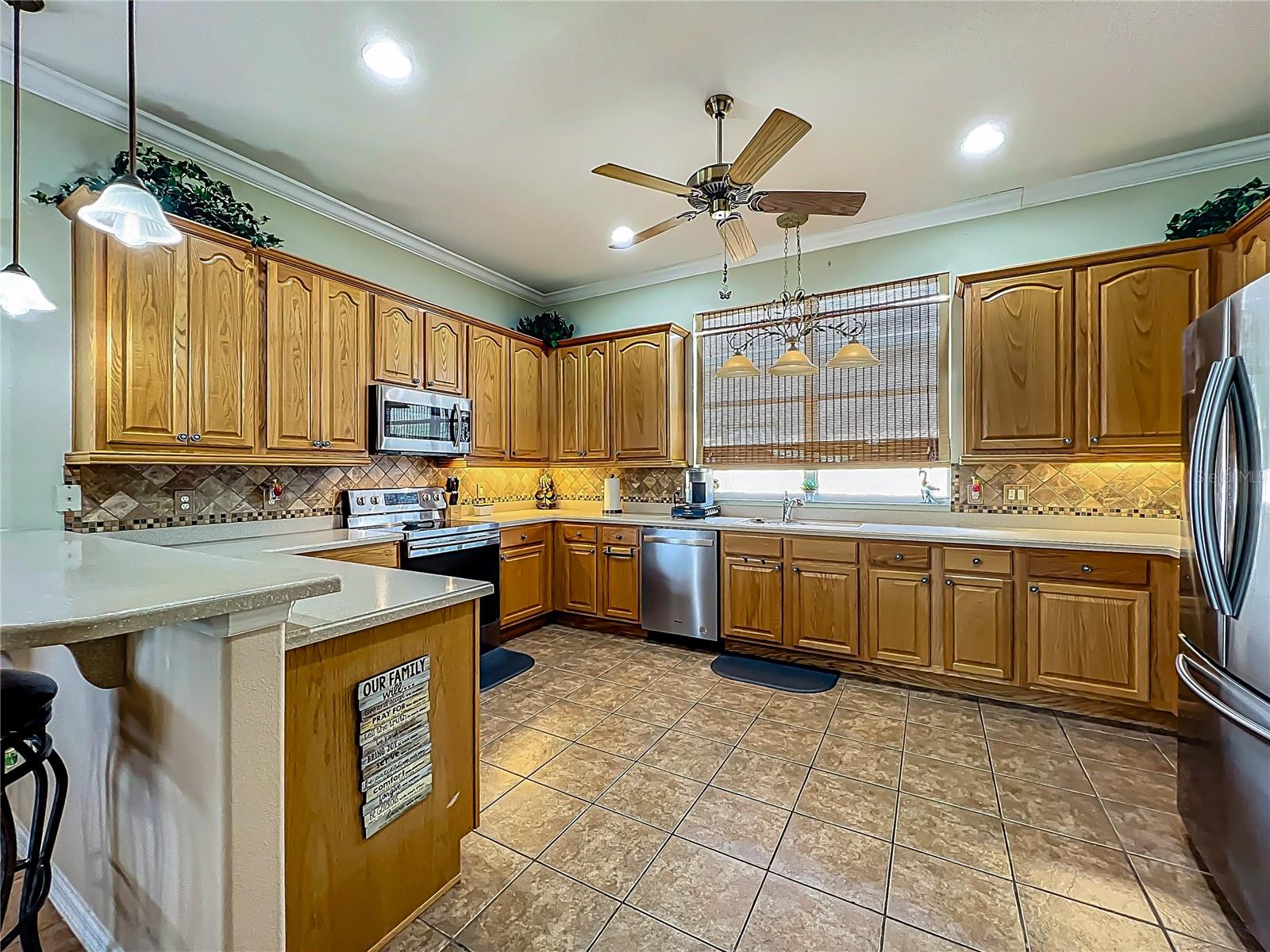 25545 LAUREL VALLEY RD, LEESBURG, FL, 34748