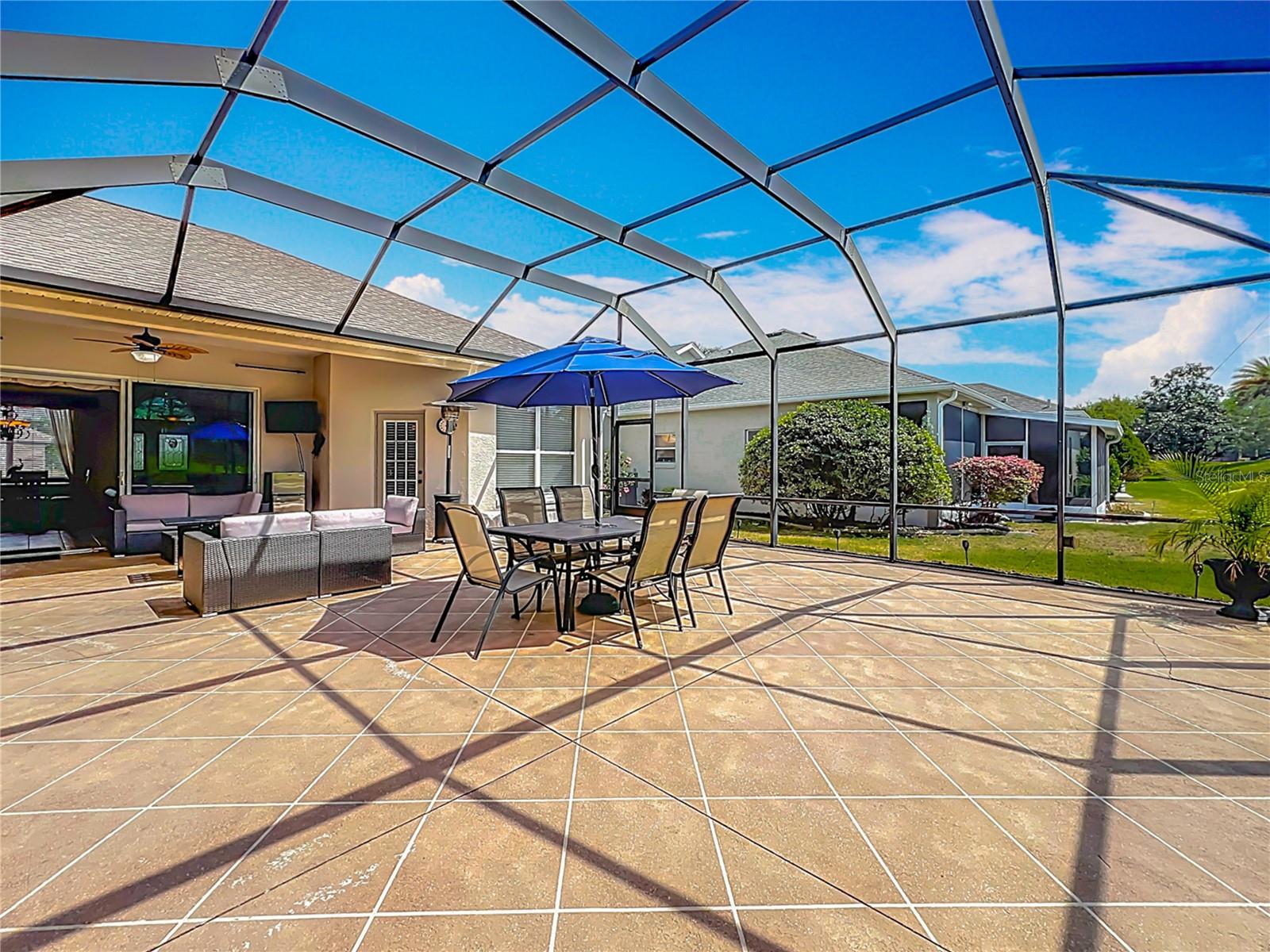 25545 LAUREL VALLEY RD, LEESBURG, FL, 34748