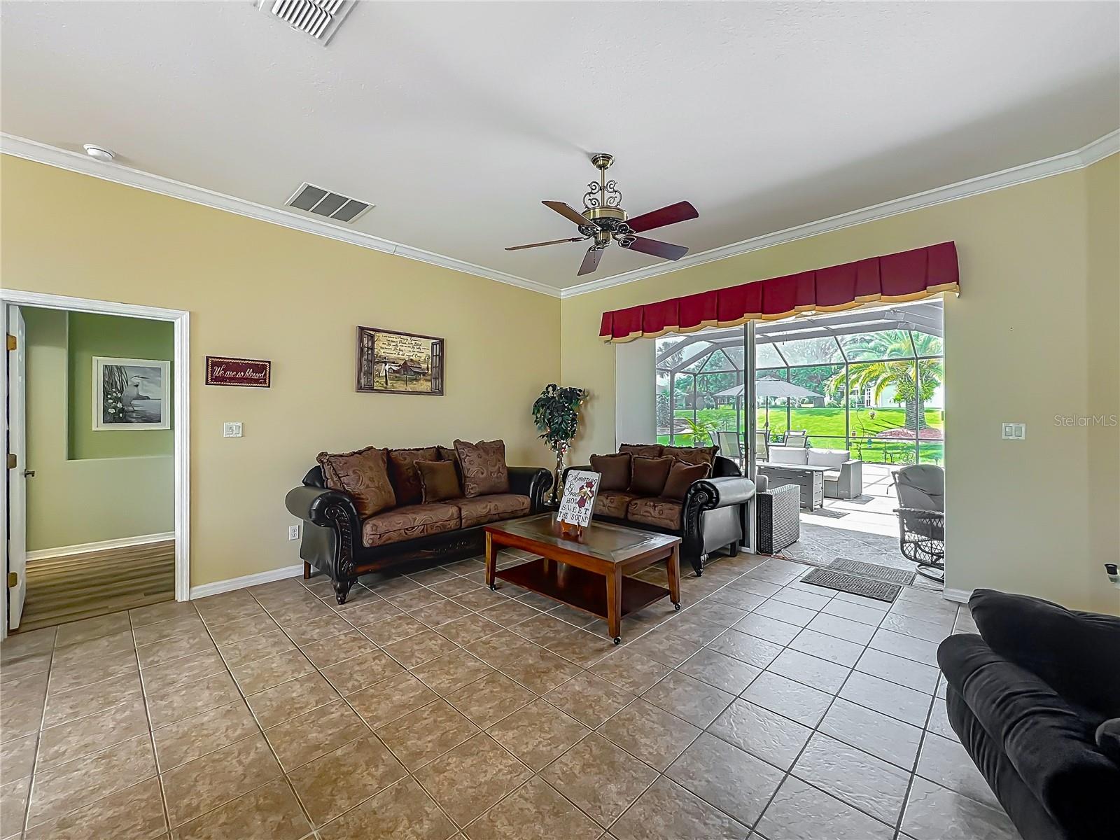 25545 LAUREL VALLEY RD, LEESBURG, FL, 34748