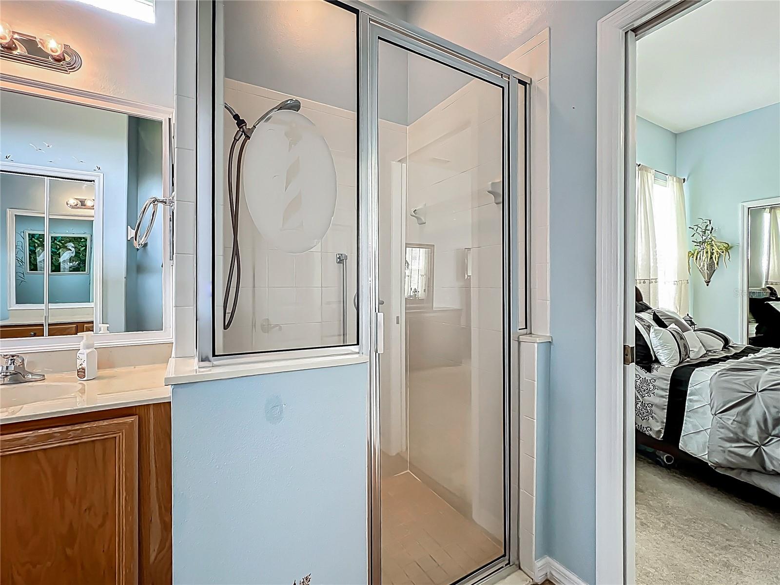 25545 LAUREL VALLEY RD, LEESBURG, FL, 34748