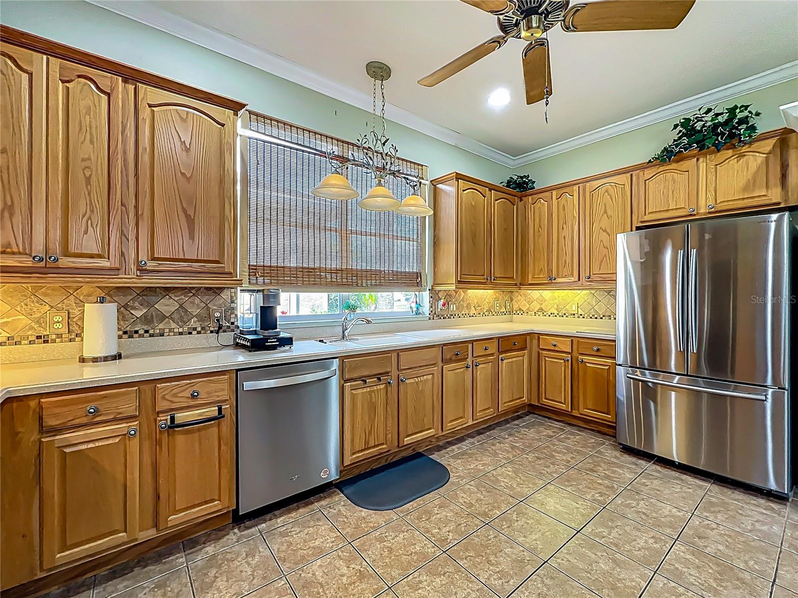 25545 LAUREL VALLEY RD, LEESBURG, FL, 34748