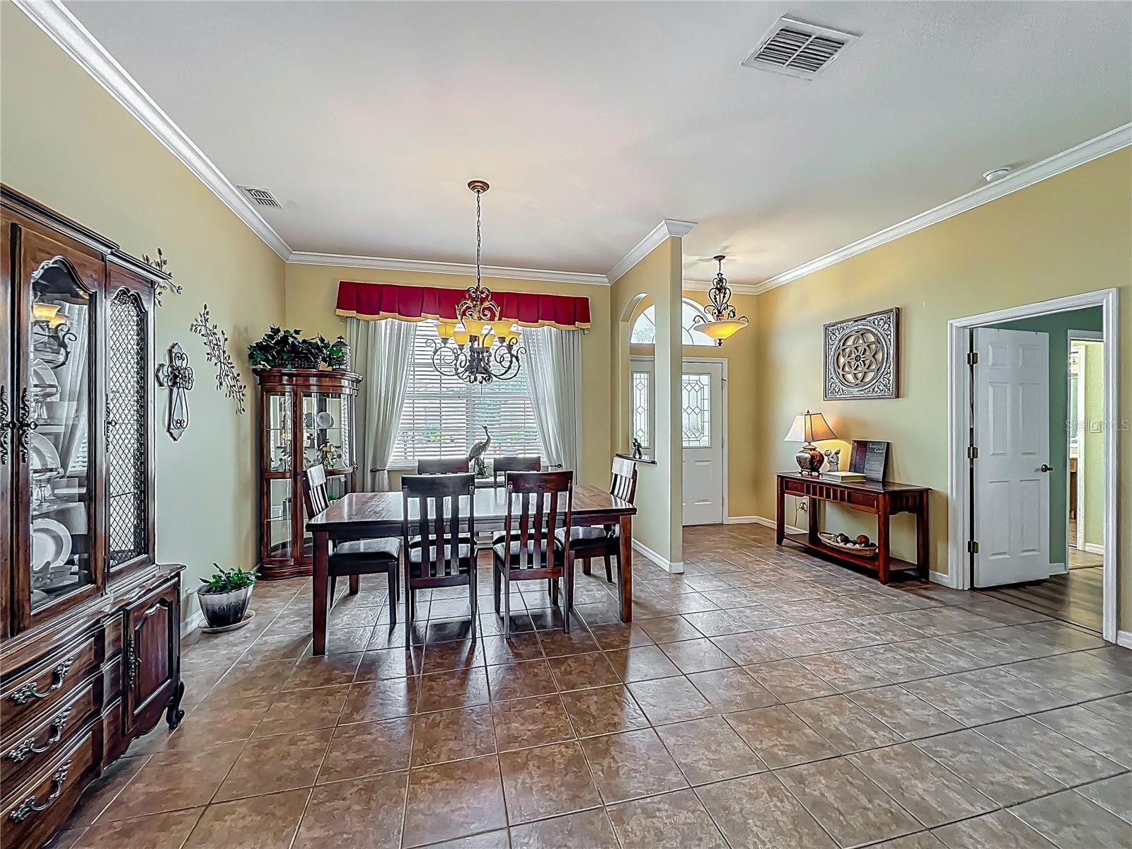 25545 LAUREL VALLEY RD, LEESBURG, FL, 34748