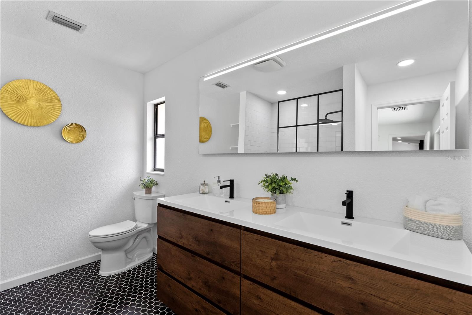 4715 KEMBLE CT, TAMPA, FL, 33624