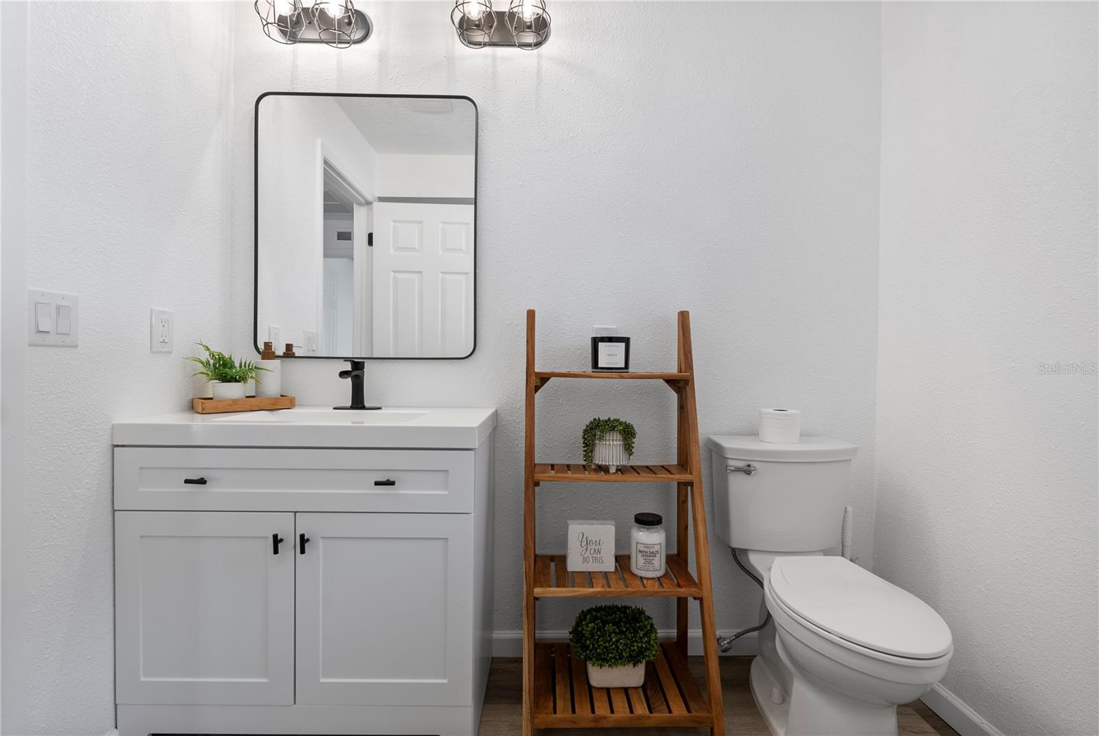 4715 KEMBLE CT, TAMPA, FL, 33624