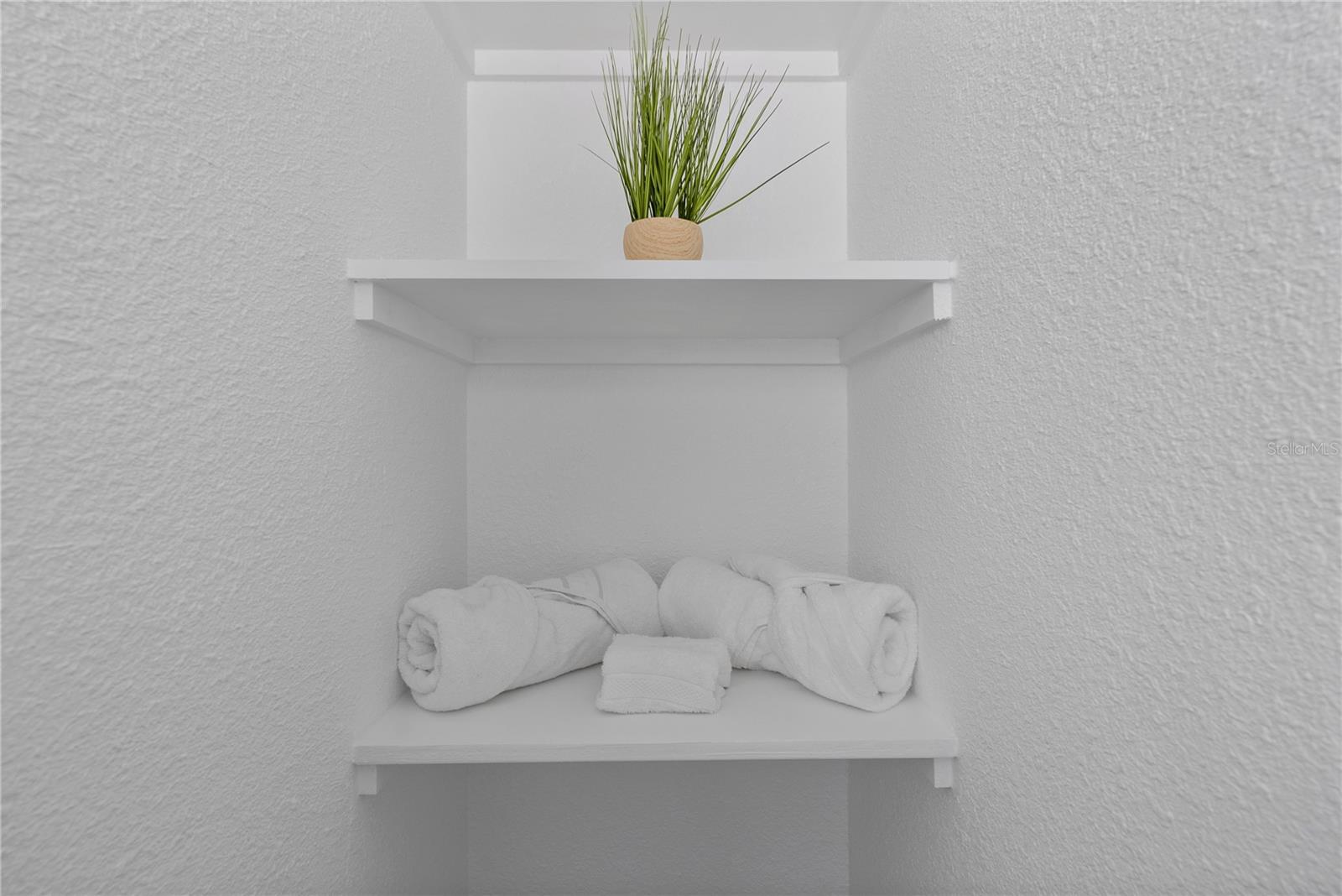 4715 KEMBLE CT, TAMPA, FL, 33624