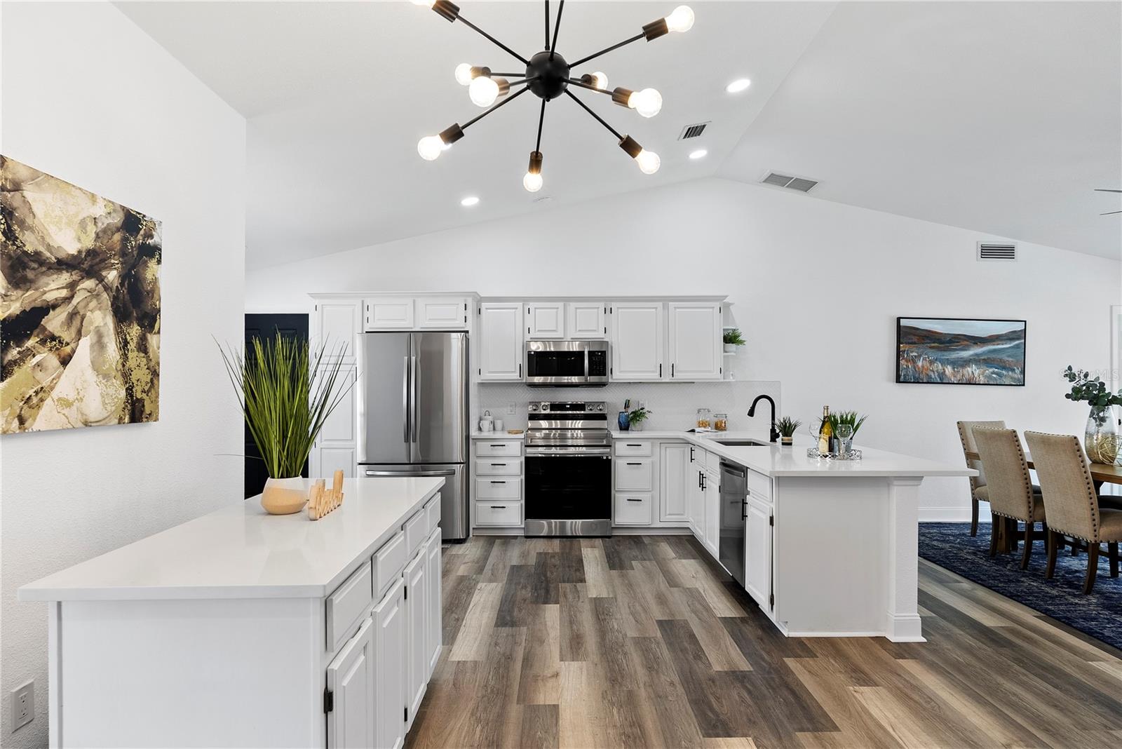 4715 KEMBLE CT, TAMPA, FL, 33624