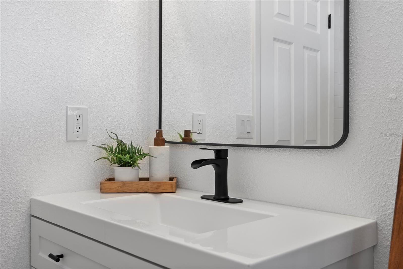 4715 KEMBLE CT, TAMPA, FL, 33624