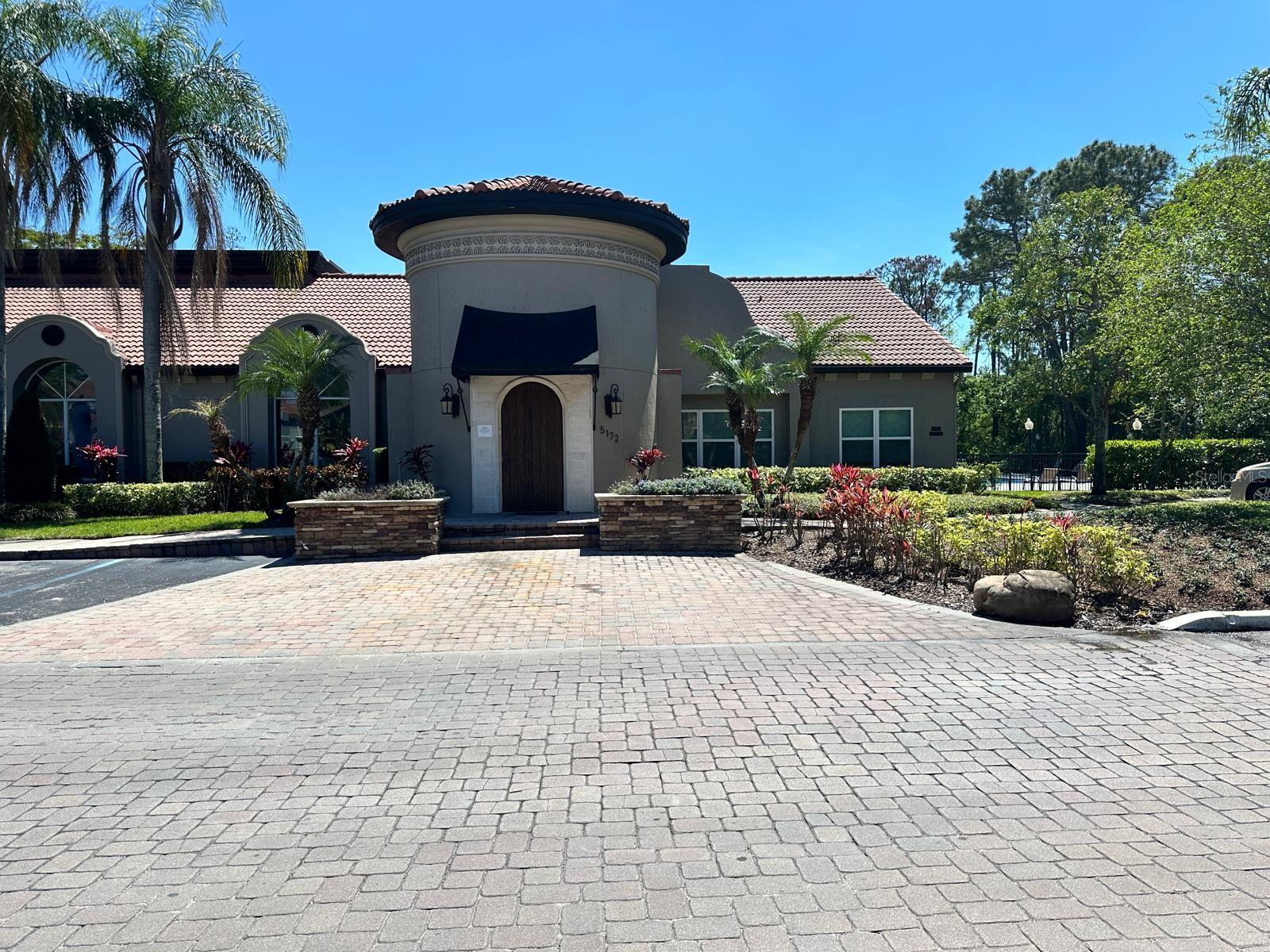 5164 CONROY RD #22, ORLANDO, FL, 32811
