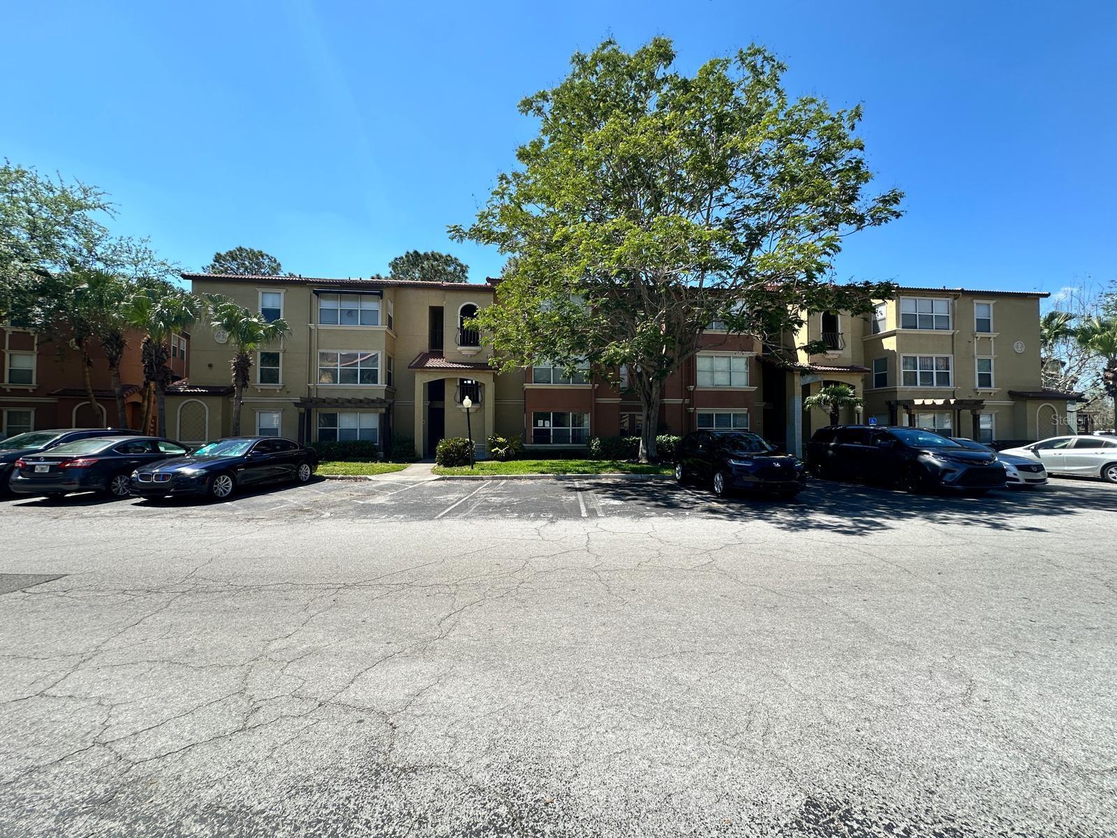 5164 CONROY RD #22, ORLANDO, FL, 32811