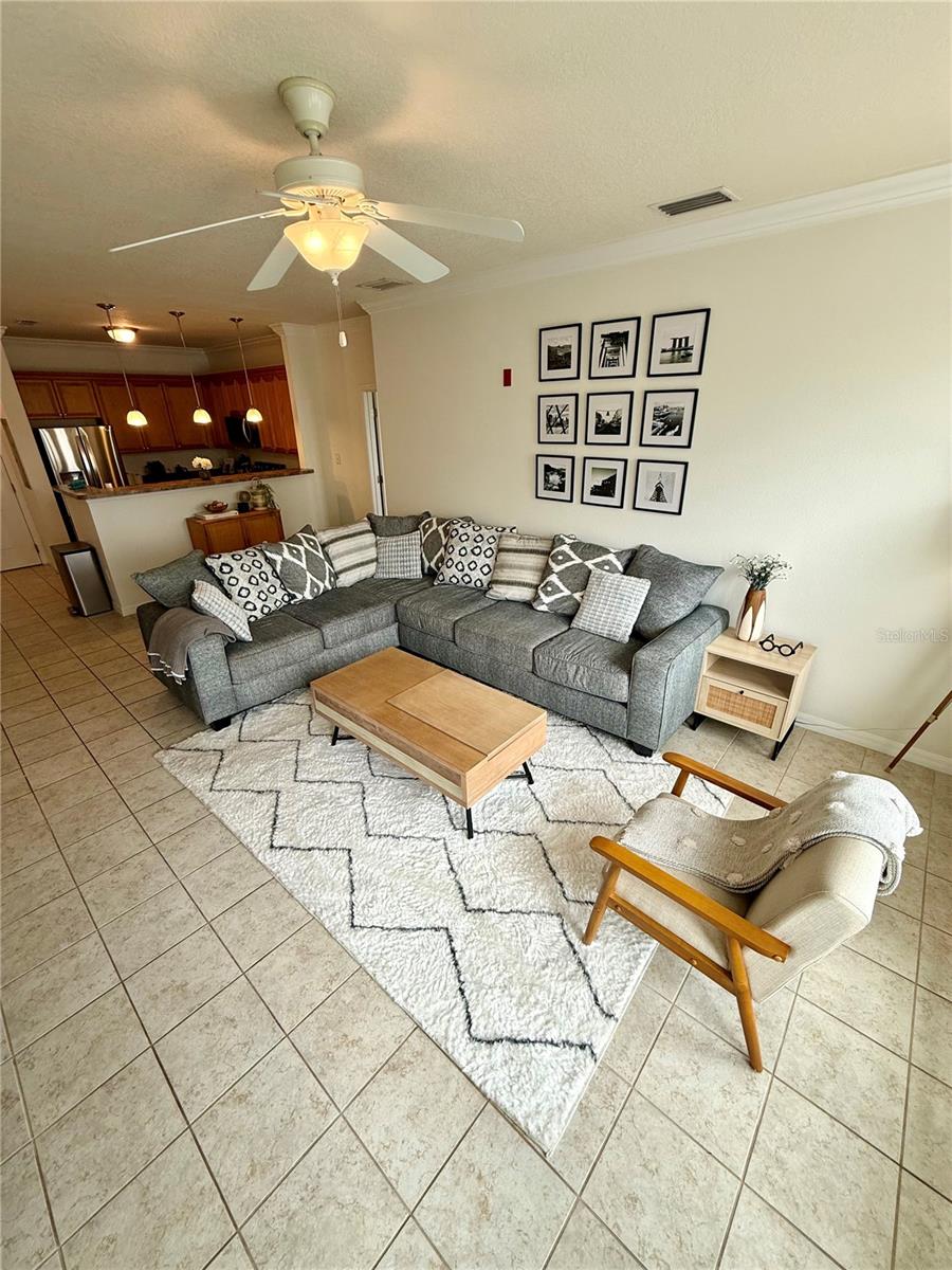 1185 SW 9TH RD #406, GAINESVILLE, FL, 32601