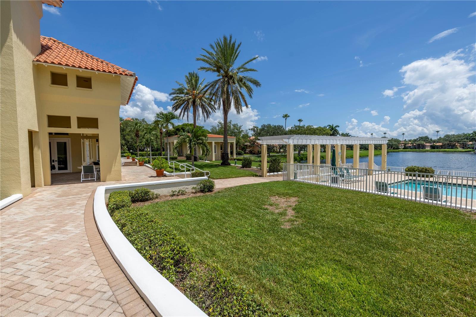 4780 DOLPHIN CAY LN S #307, ST PETERSBURG, FL, 33711