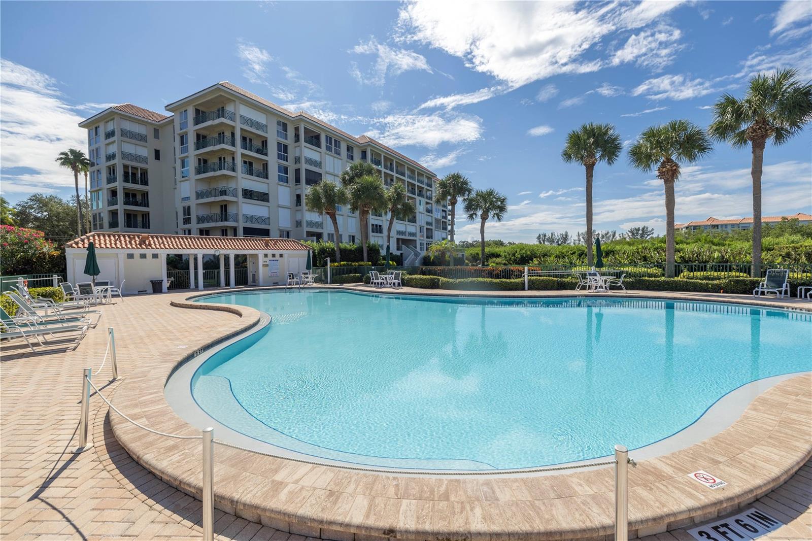 4780 DOLPHIN CAY LN S #307, ST PETERSBURG, FL, 33711