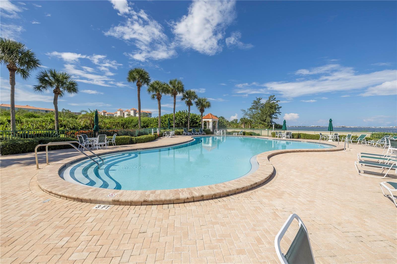 4780 DOLPHIN CAY LN S #307, ST PETERSBURG, FL, 33711
