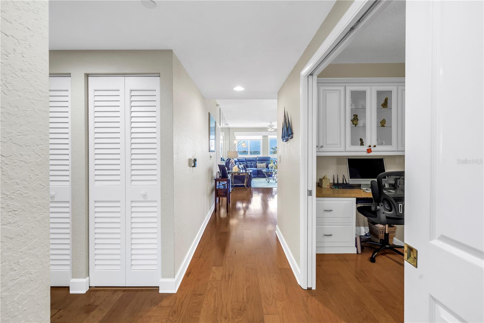 4780 DOLPHIN CAY LN S #307, ST PETERSBURG, FL, 33711