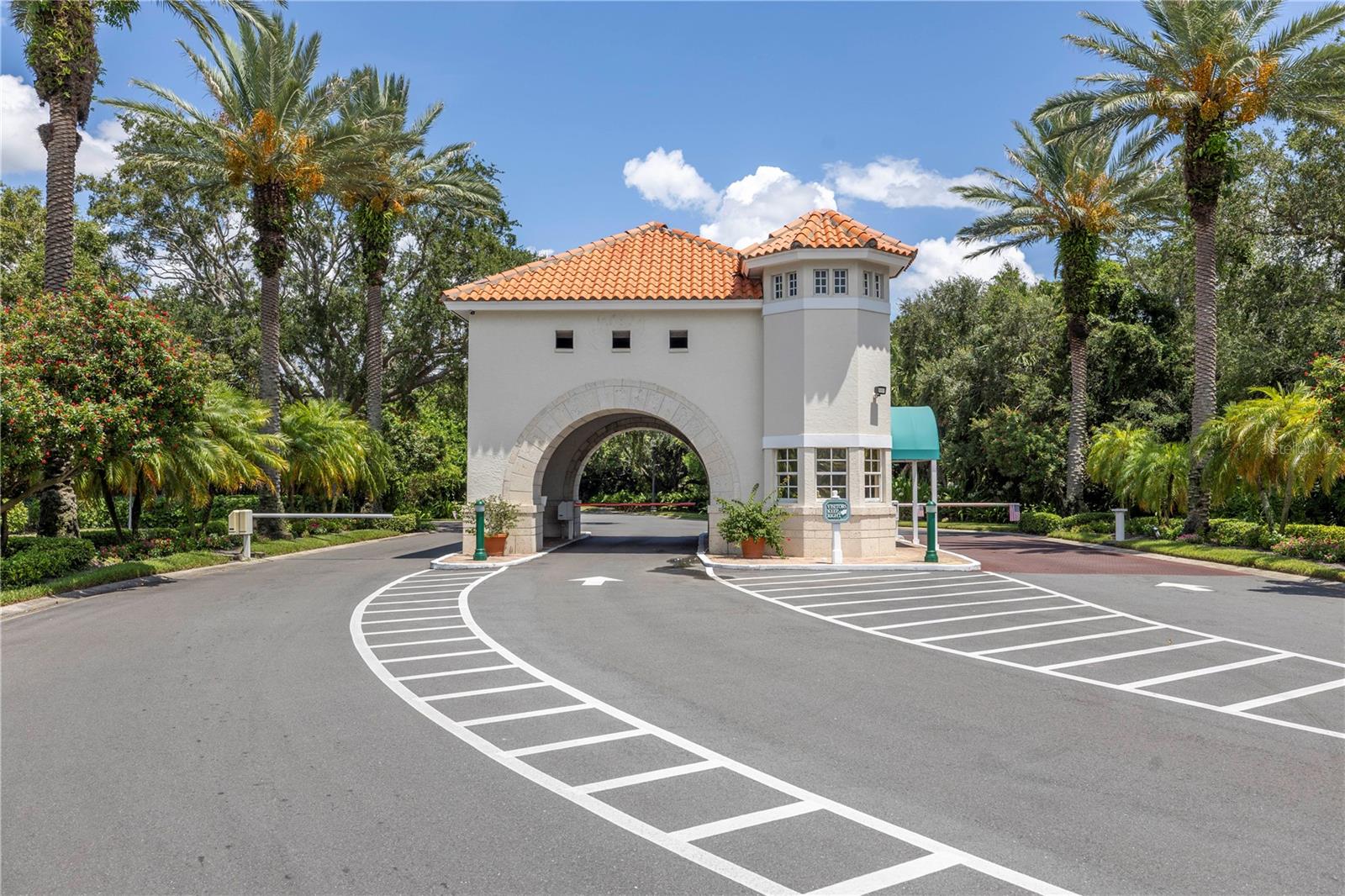 4780 DOLPHIN CAY LN S #307, ST PETERSBURG, FL, 33711