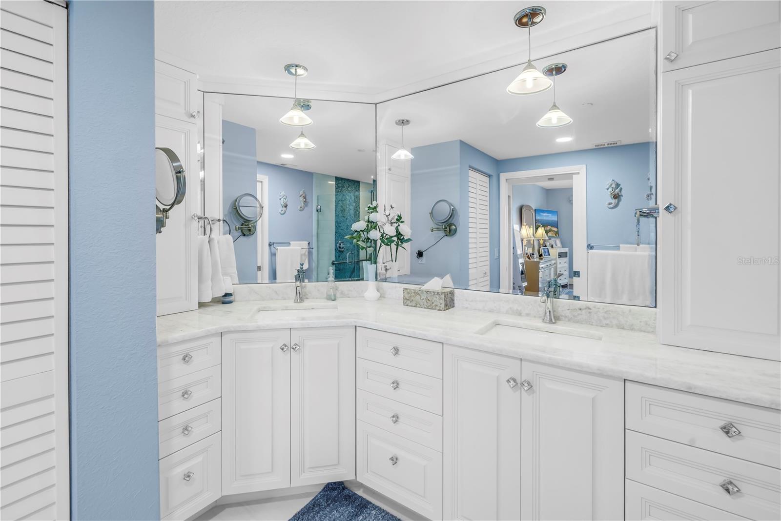4780 DOLPHIN CAY LN S #307, ST PETERSBURG, FL, 33711