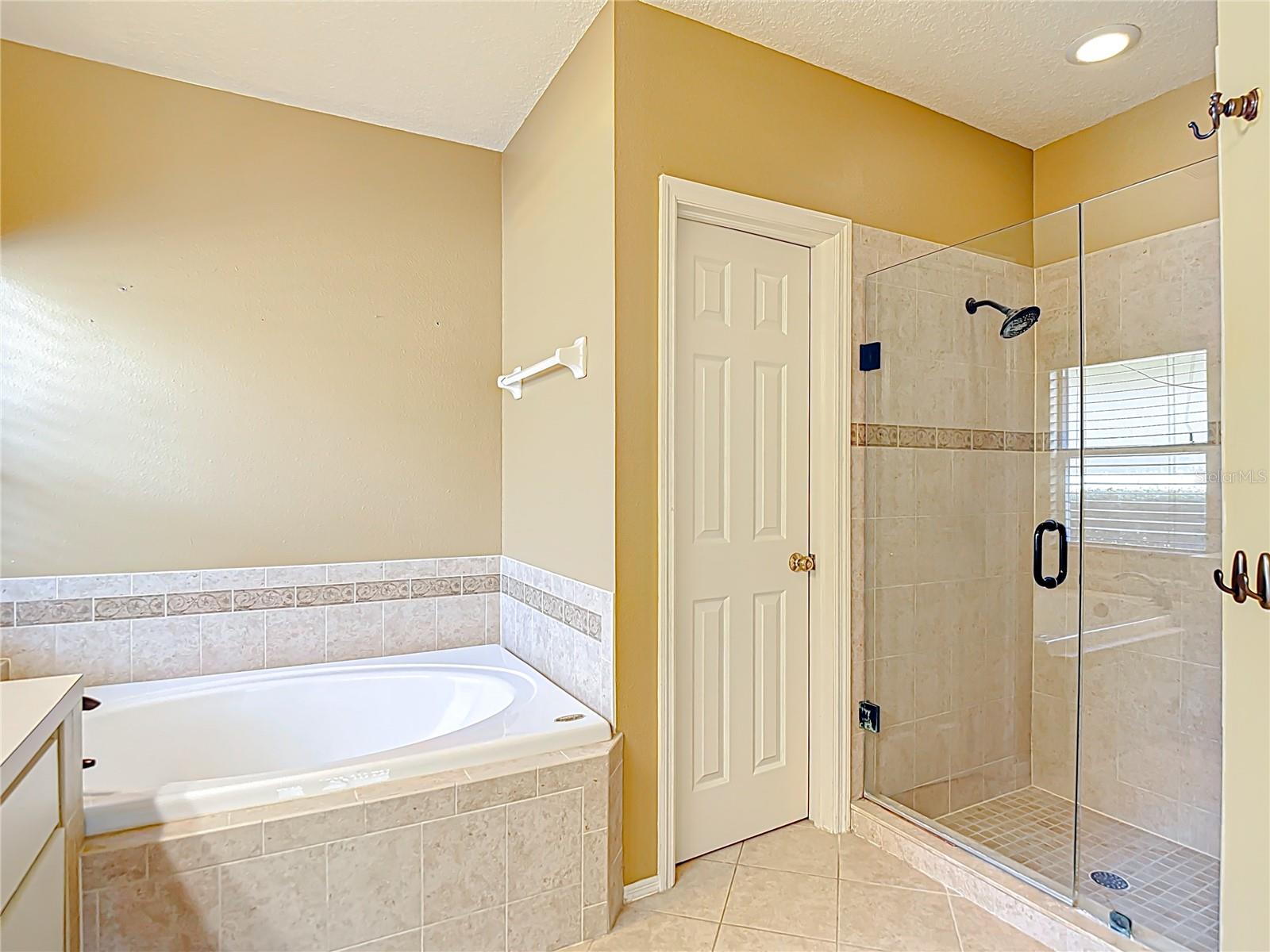 8413 FENWICK AVE, TAMPA, FL, 33647