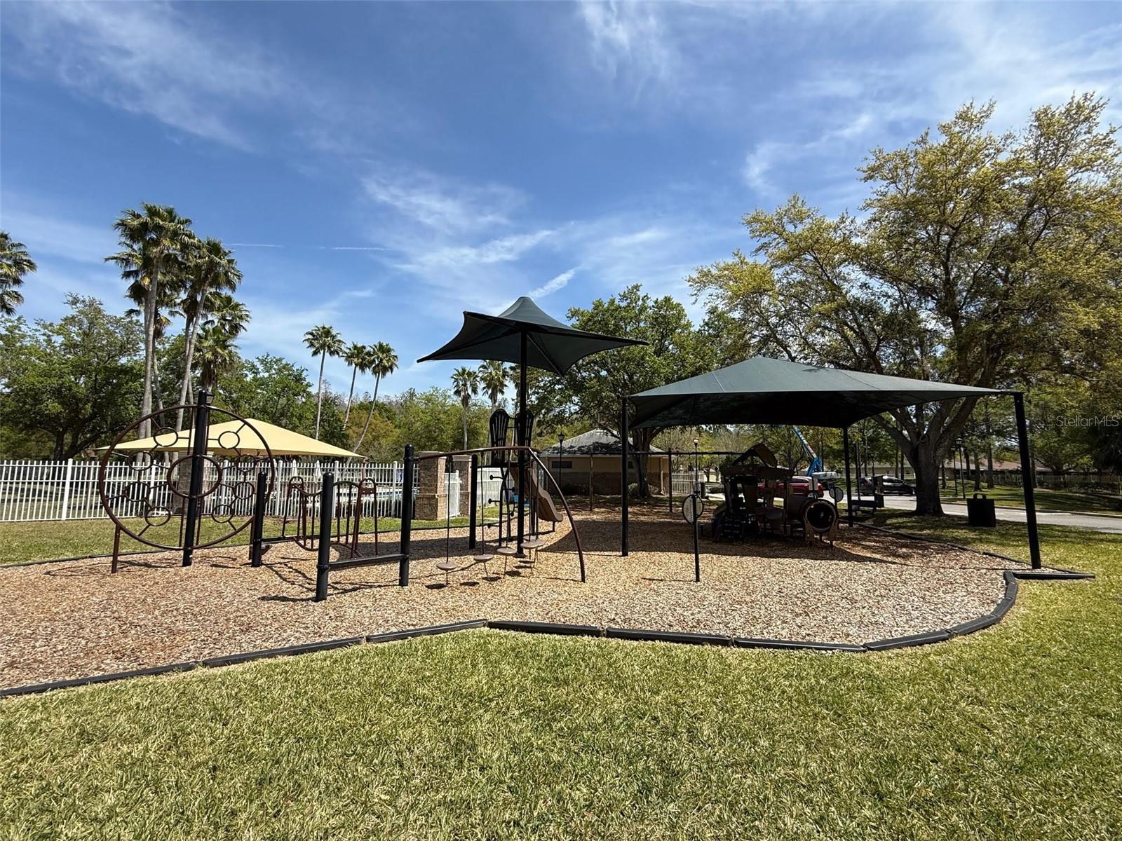 8413 FENWICK AVE, TAMPA, FL, 33647