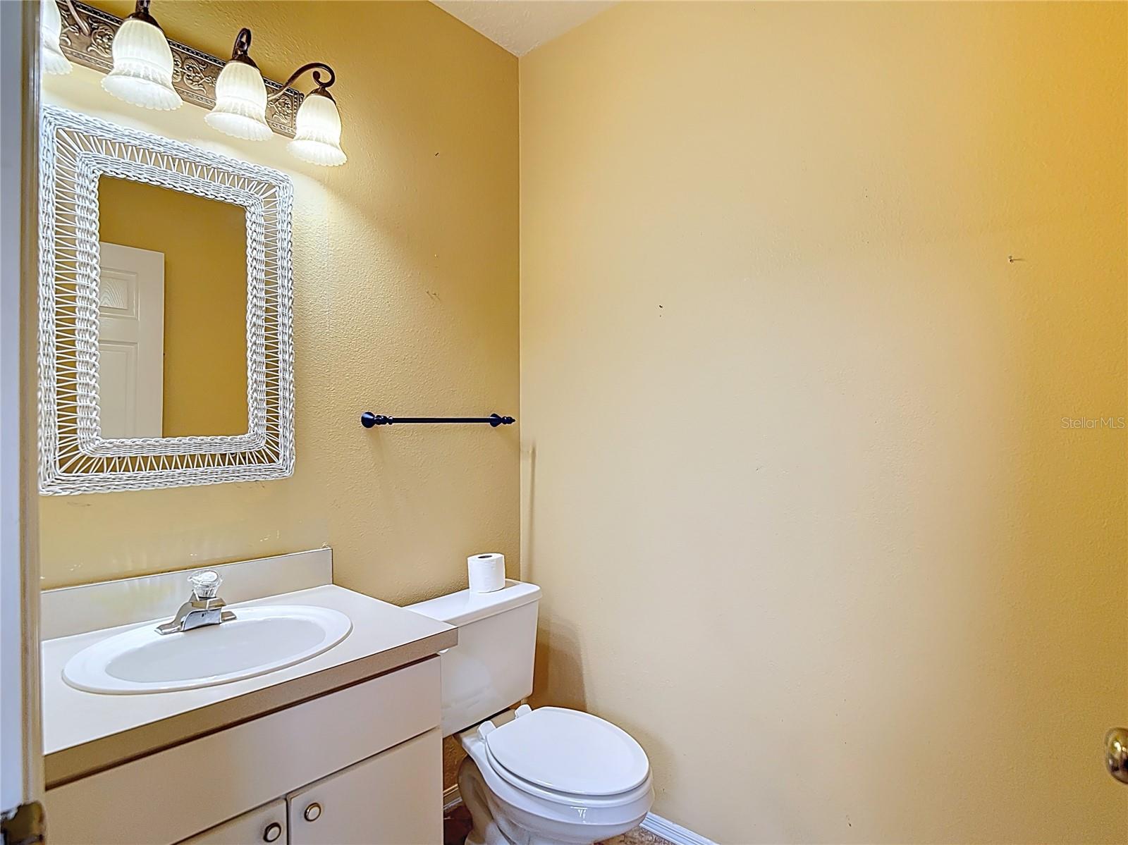 8413 FENWICK AVE, TAMPA, FL, 33647