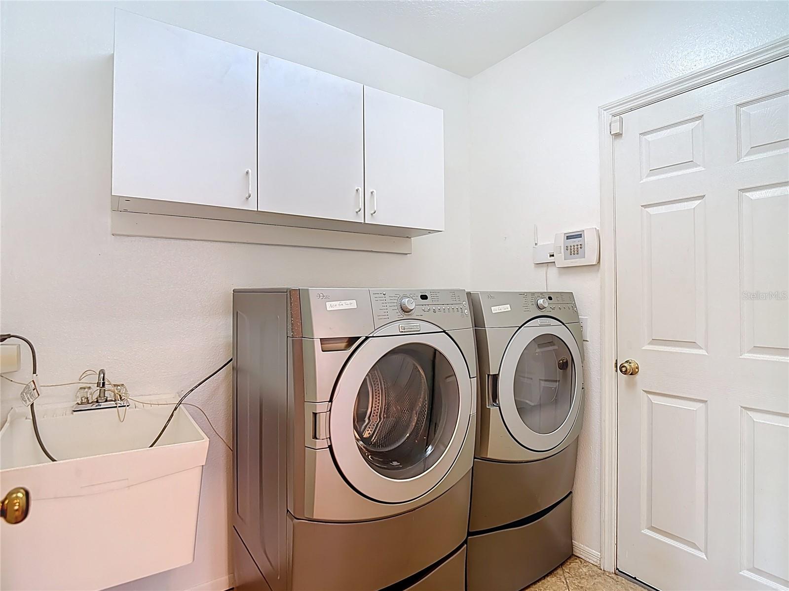 8413 FENWICK AVE, TAMPA, FL, 33647