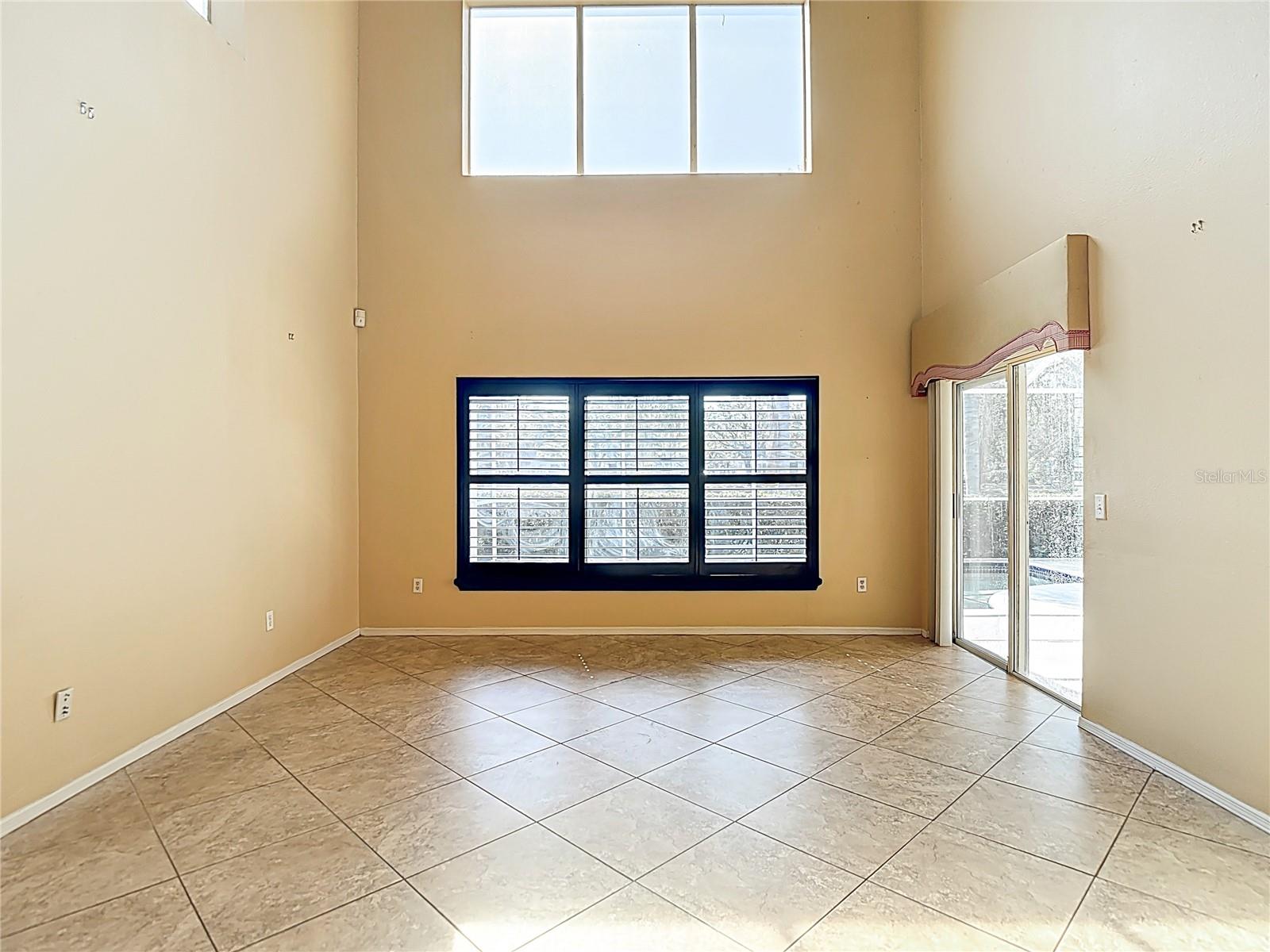 8413 FENWICK AVE, TAMPA, FL, 33647