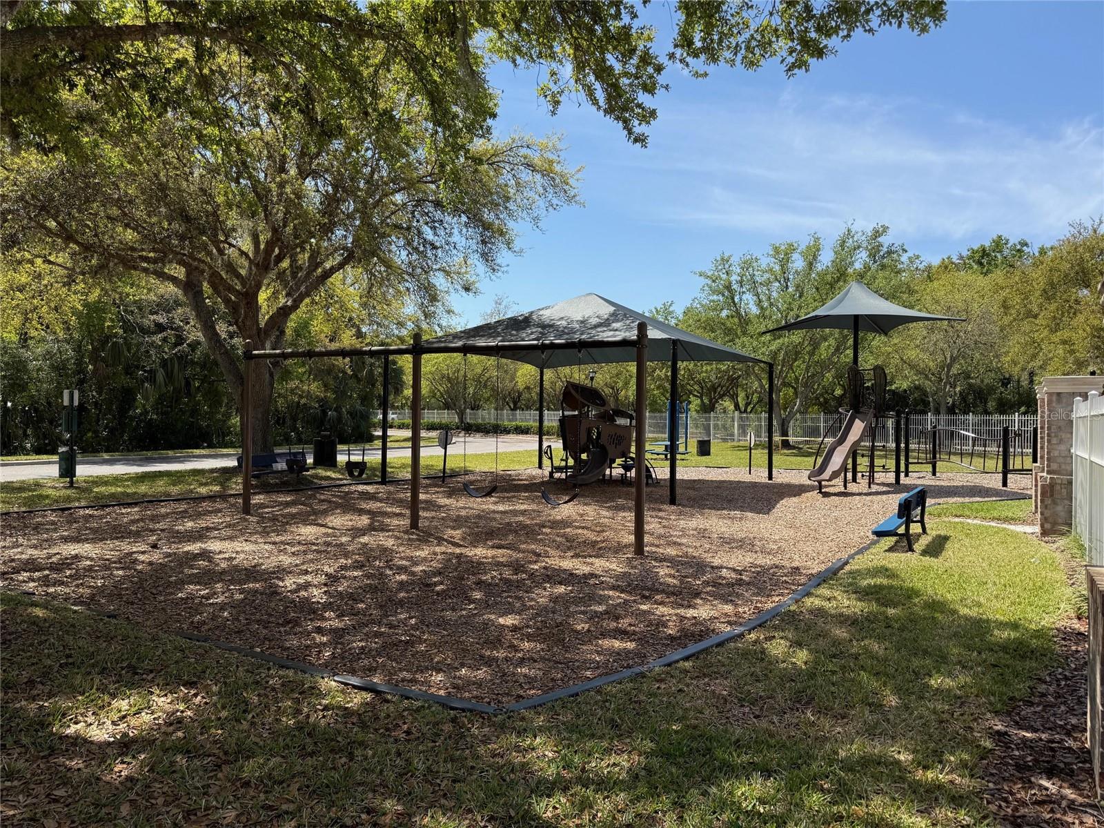 8413 FENWICK AVE, TAMPA, FL, 33647