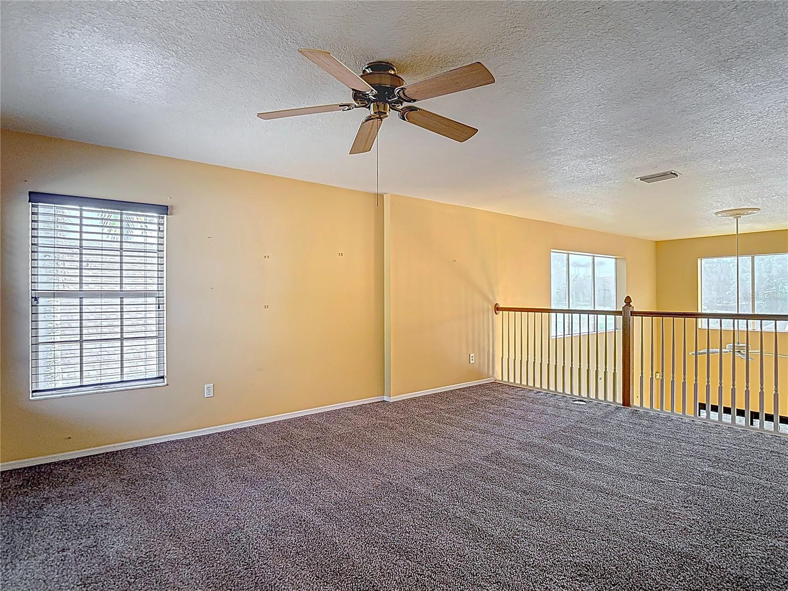 8413 FENWICK AVE, TAMPA, FL, 33647