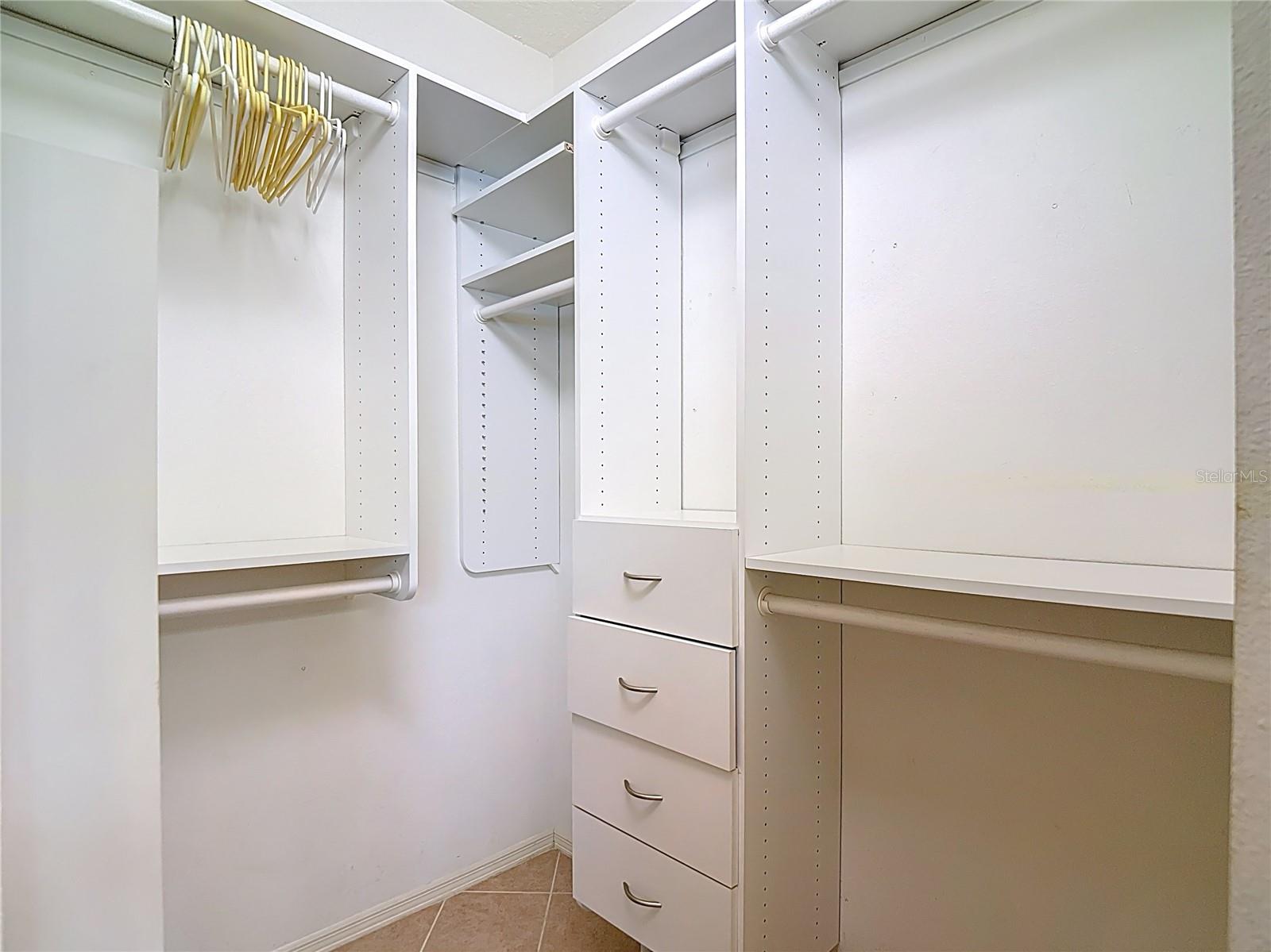 8413 FENWICK AVE, TAMPA, FL, 33647