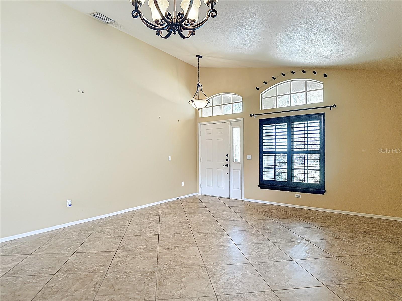 8413 FENWICK AVE, TAMPA, FL, 33647