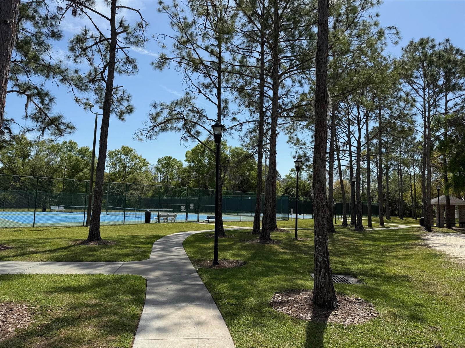 8413 FENWICK AVE, TAMPA, FL, 33647