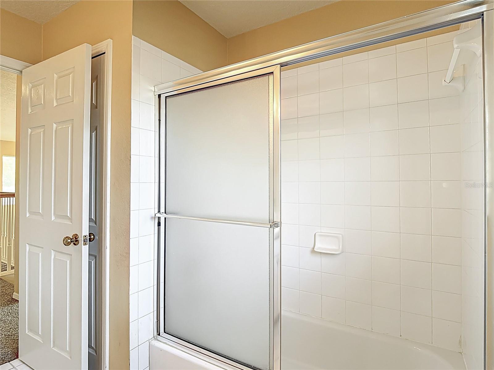 8413 FENWICK AVE, TAMPA, FL, 33647