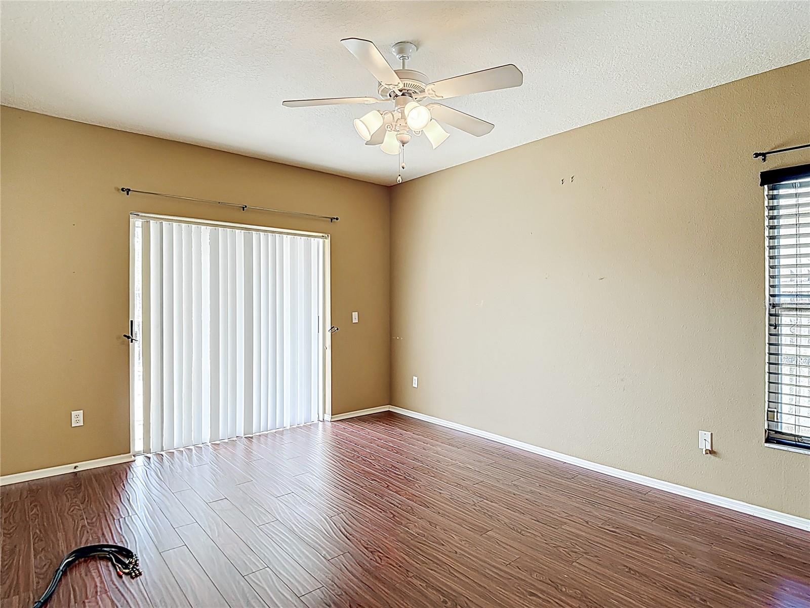 8413 FENWICK AVE, TAMPA, FL, 33647