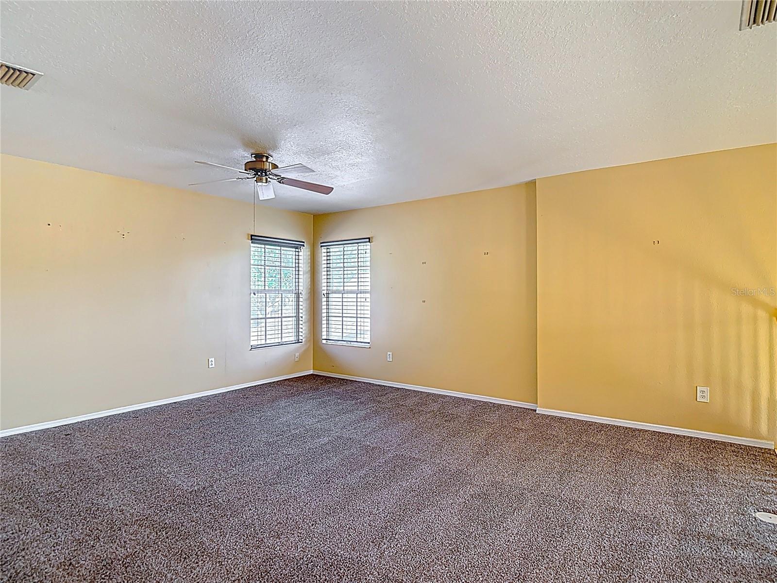 8413 FENWICK AVE, TAMPA, FL, 33647