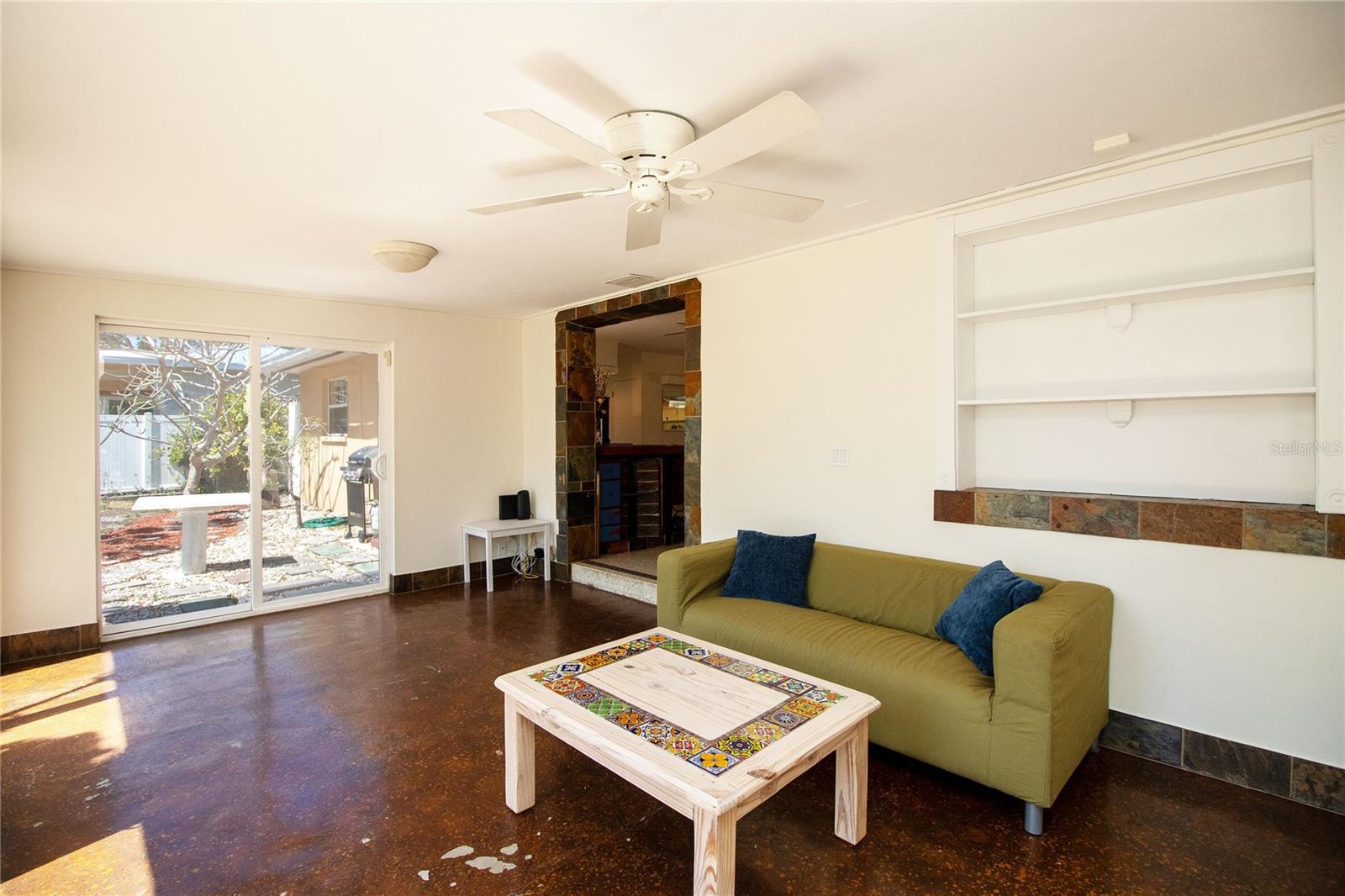 1930 ALMERIA WAY S, ST PETERSBURG, FL, 33712