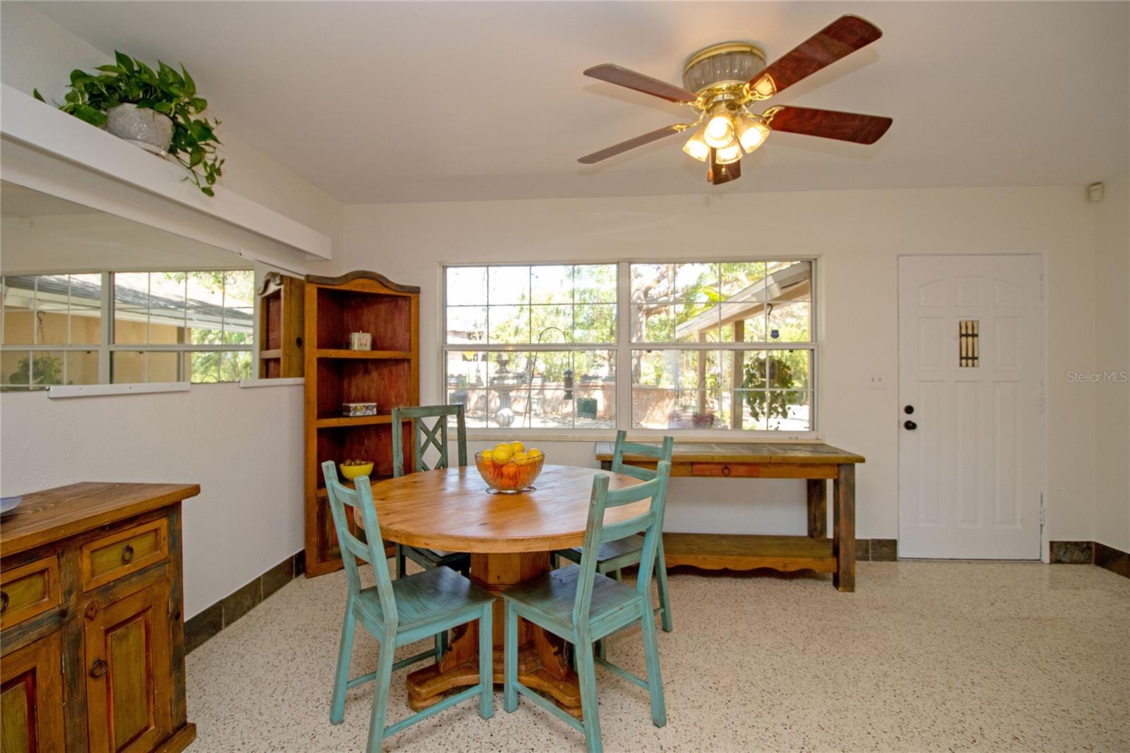1930 ALMERIA WAY S, ST PETERSBURG, FL, 33712