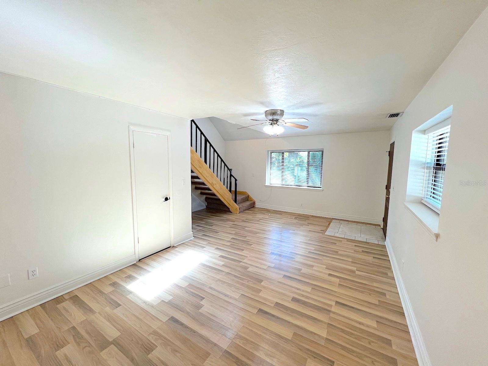 1609 SPRING GARDEN CT #1609, HOLLY HILL, FL, 32117