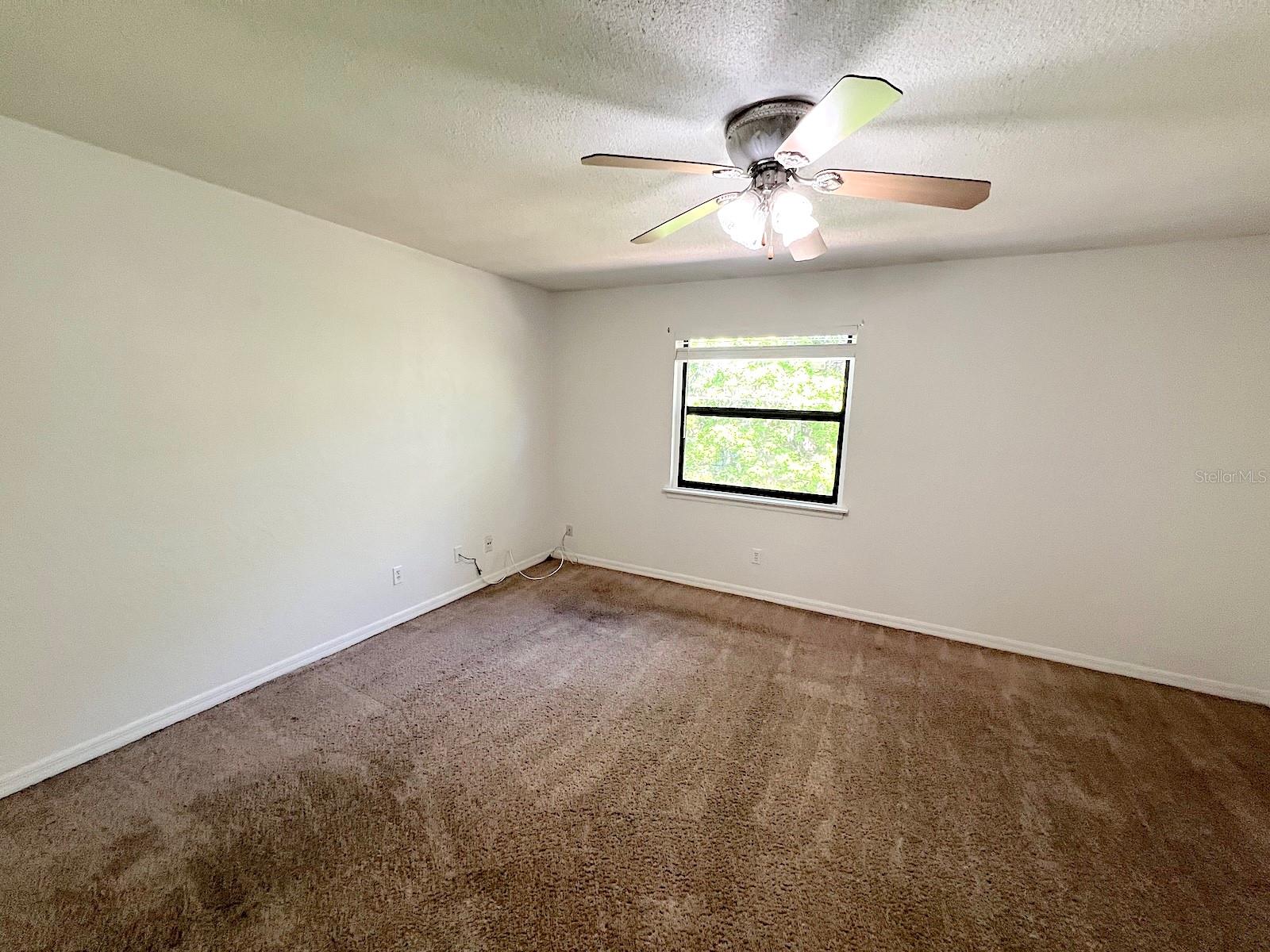 1609 SPRING GARDEN CT #1609, HOLLY HILL, FL, 32117