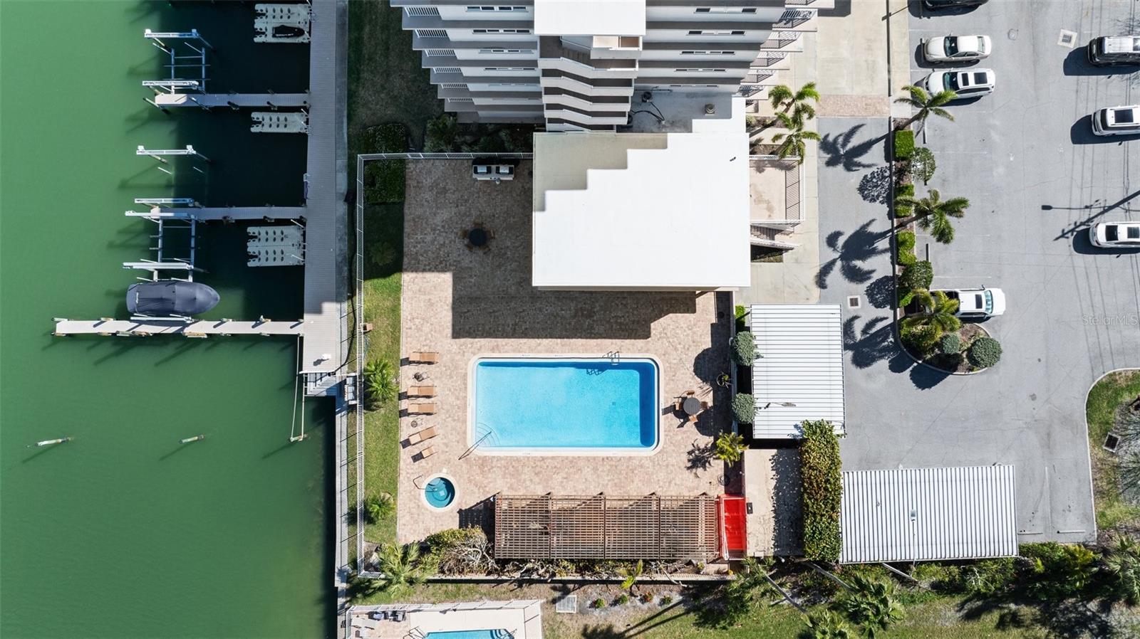 223 ISLAND WAY #2C, CLEARWATER BEACH, FL, 33767