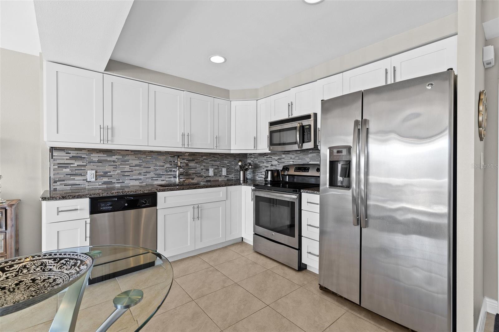 223 ISLAND WAY #2C, CLEARWATER BEACH, FL, 33767