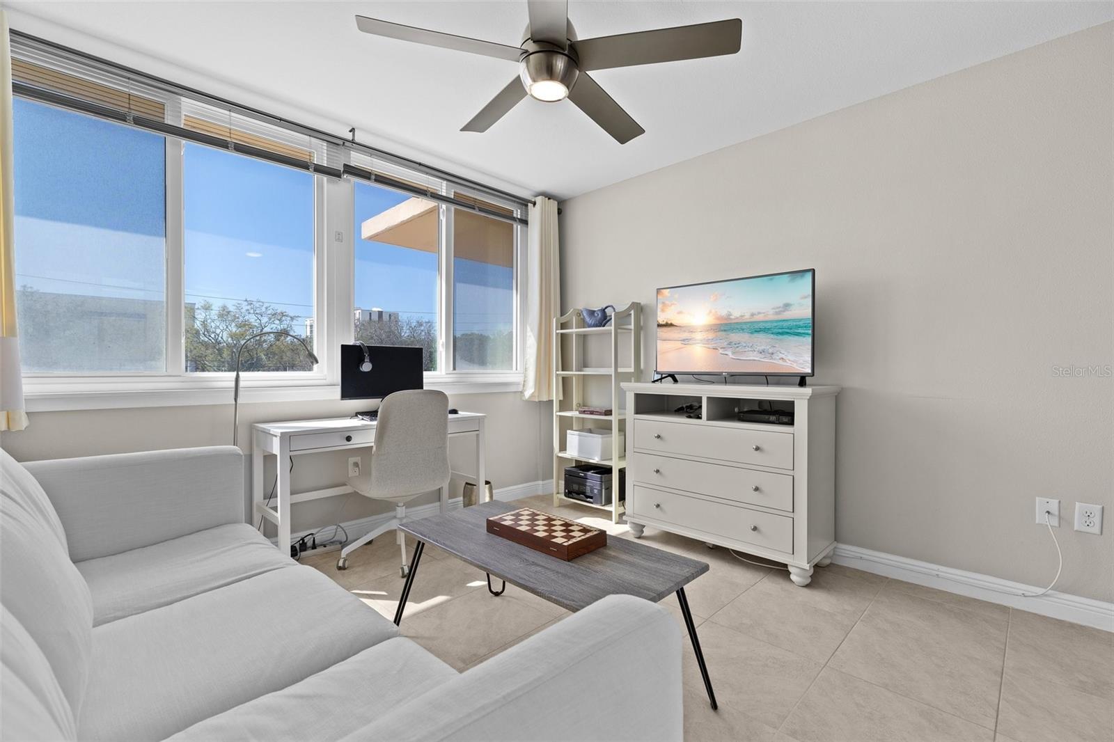 223 ISLAND WAY #2C, CLEARWATER BEACH, FL, 33767