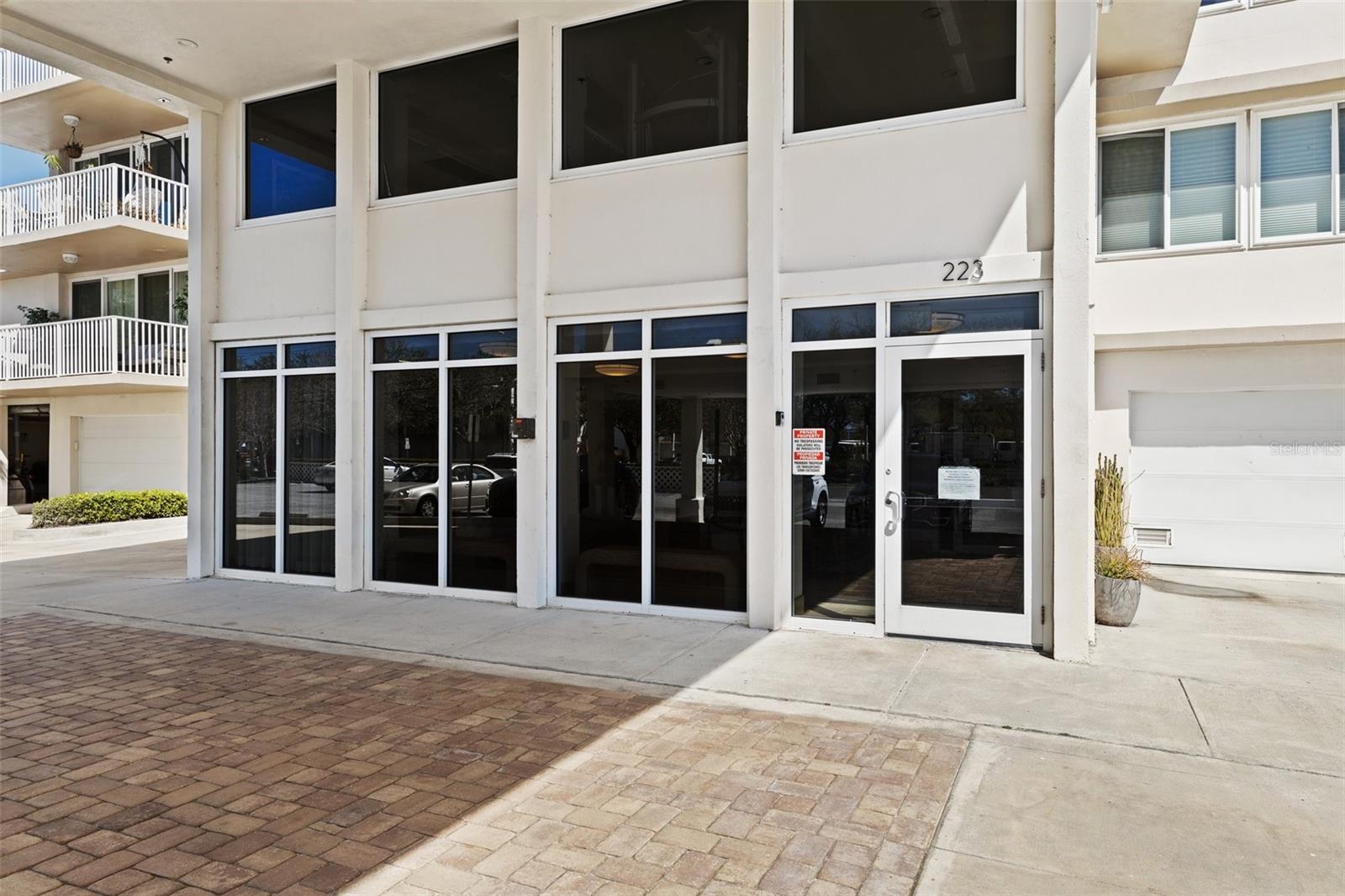 223 ISLAND WAY #2C, CLEARWATER BEACH, FL, 33767