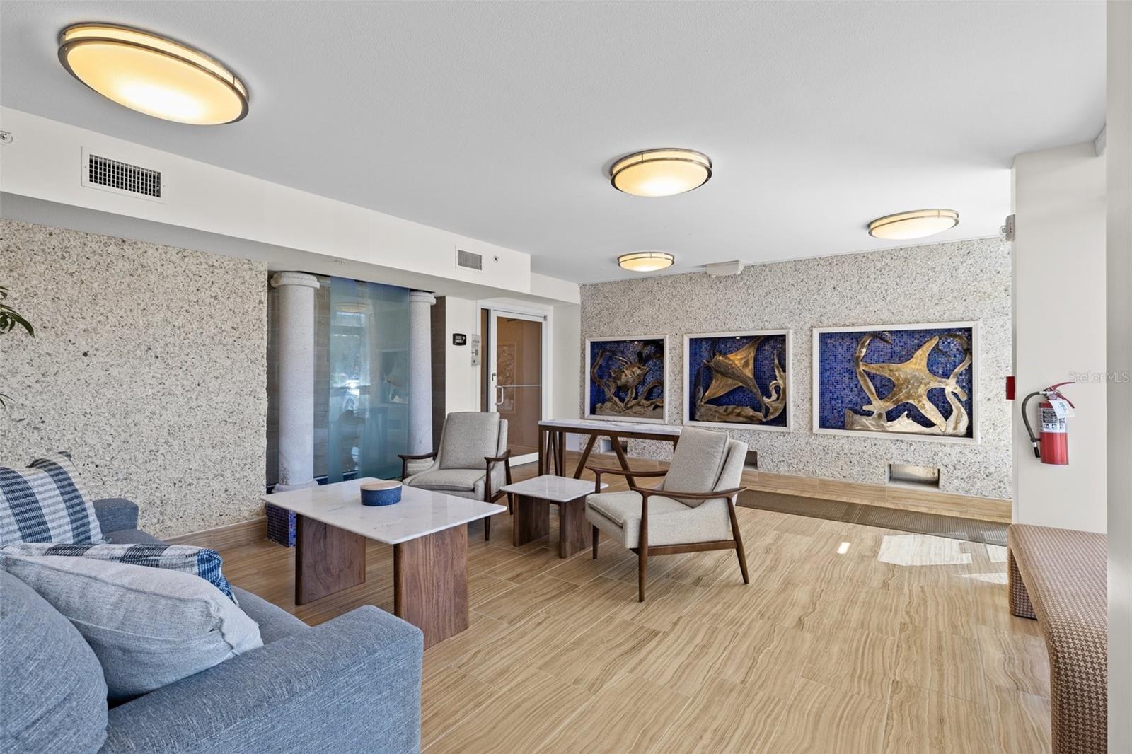 223 ISLAND WAY #2C, CLEARWATER BEACH, FL, 33767