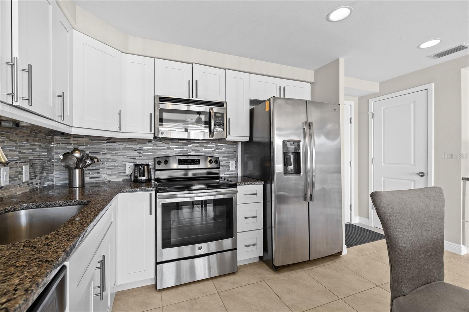 223 ISLAND WAY #2C, CLEARWATER BEACH, FL, 33767