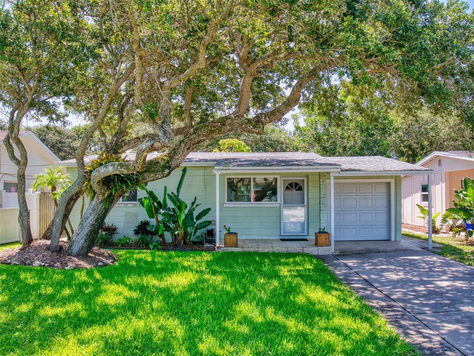 823 E 10TH AVE, NEW SMYRNA BEACH, FL, 32169