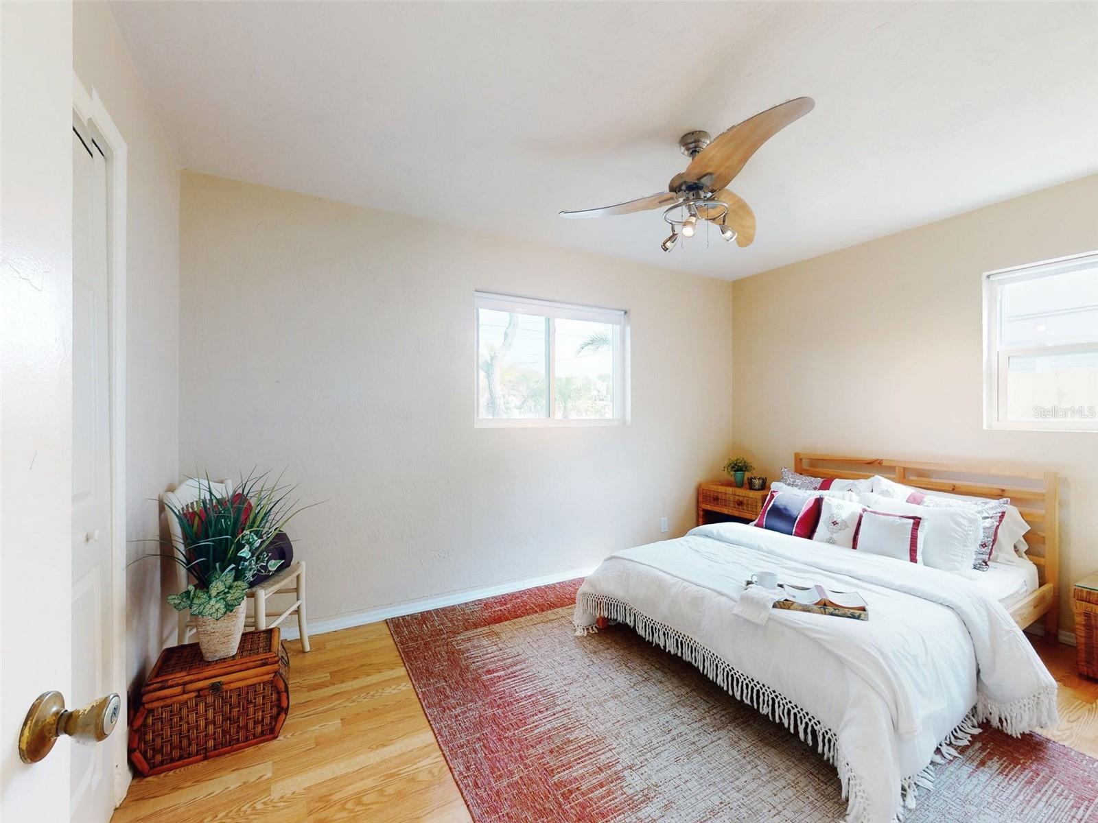 823 E 10TH AVE, NEW SMYRNA BEACH, FL, 32169