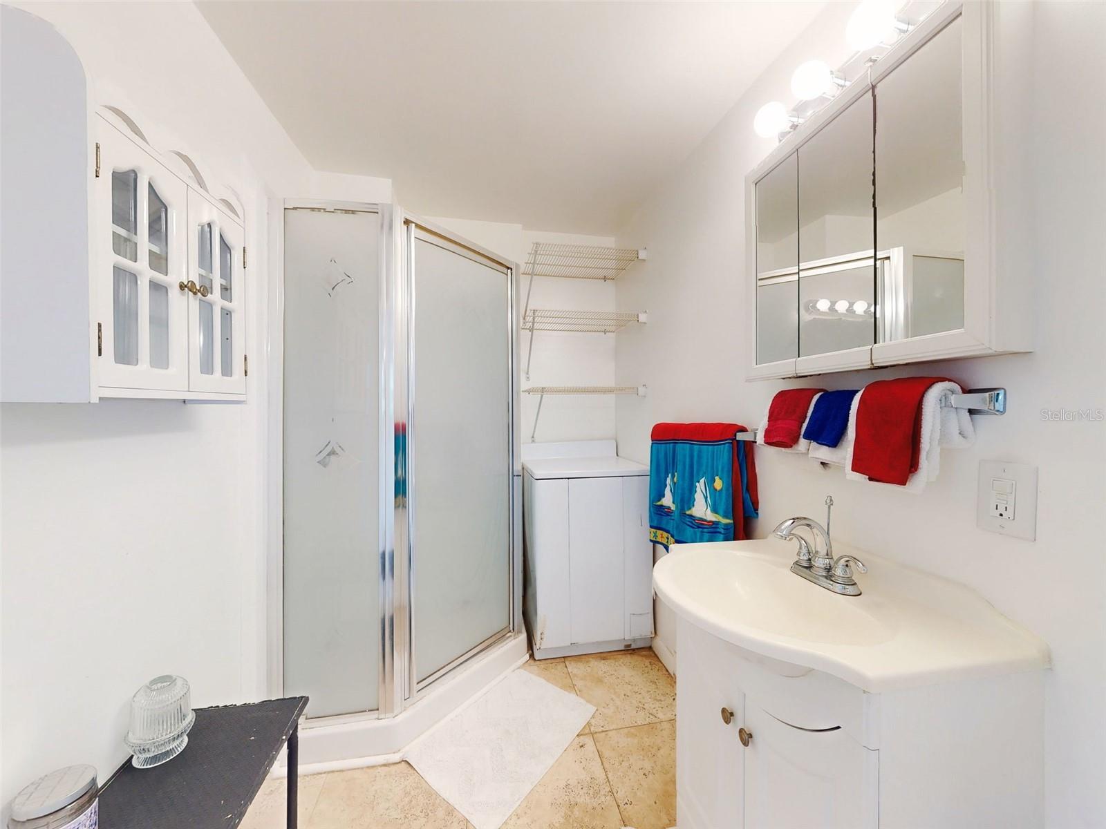 823 E 10TH AVE, NEW SMYRNA BEACH, FL, 32169