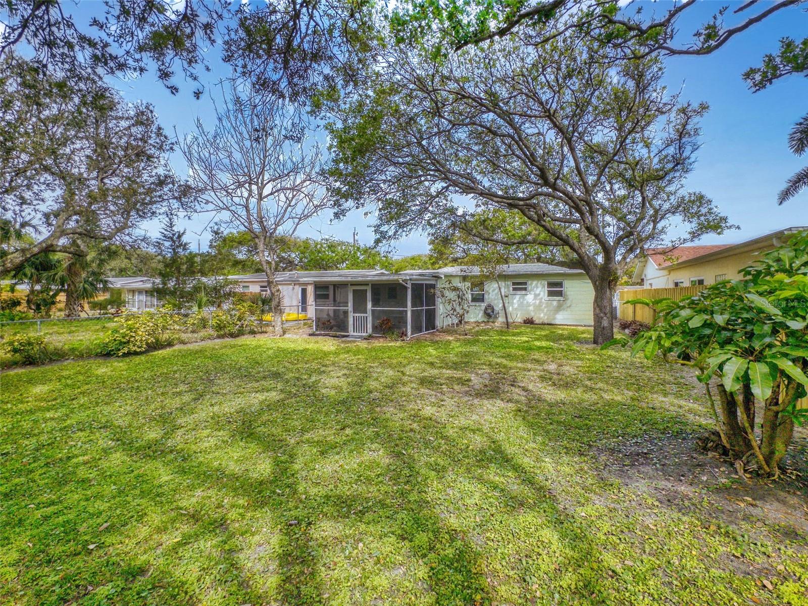 823 E 10TH AVE, NEW SMYRNA BEACH, FL, 32169