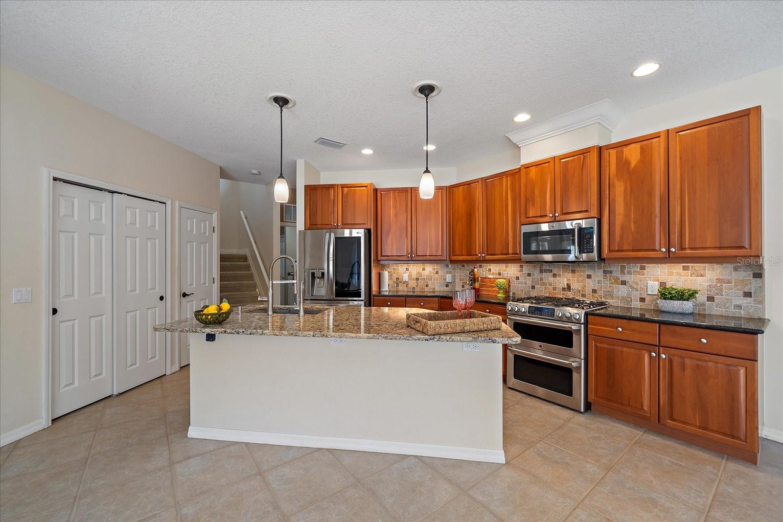 7618 BROOMSEDGE CT, LAKEWOOD RANCH, FL, 34202