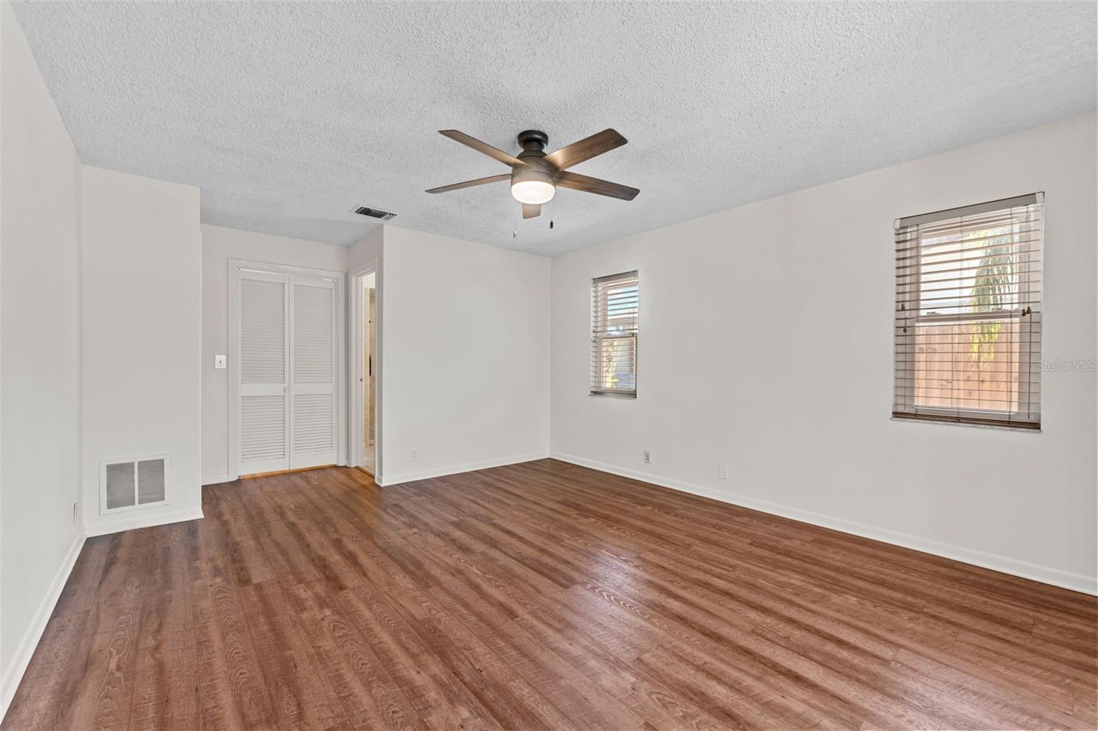 335 LAUGHING GULL LN, PALM HARBOR, FL, 34683
